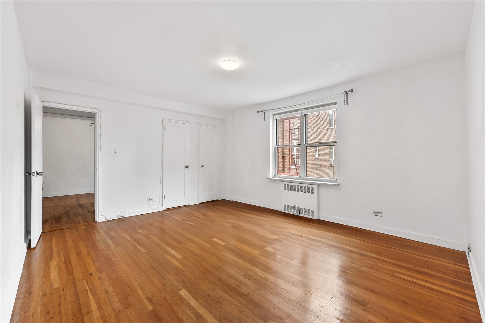 #9 photo, 147-25 38th Ave, Flushing , NY 11354