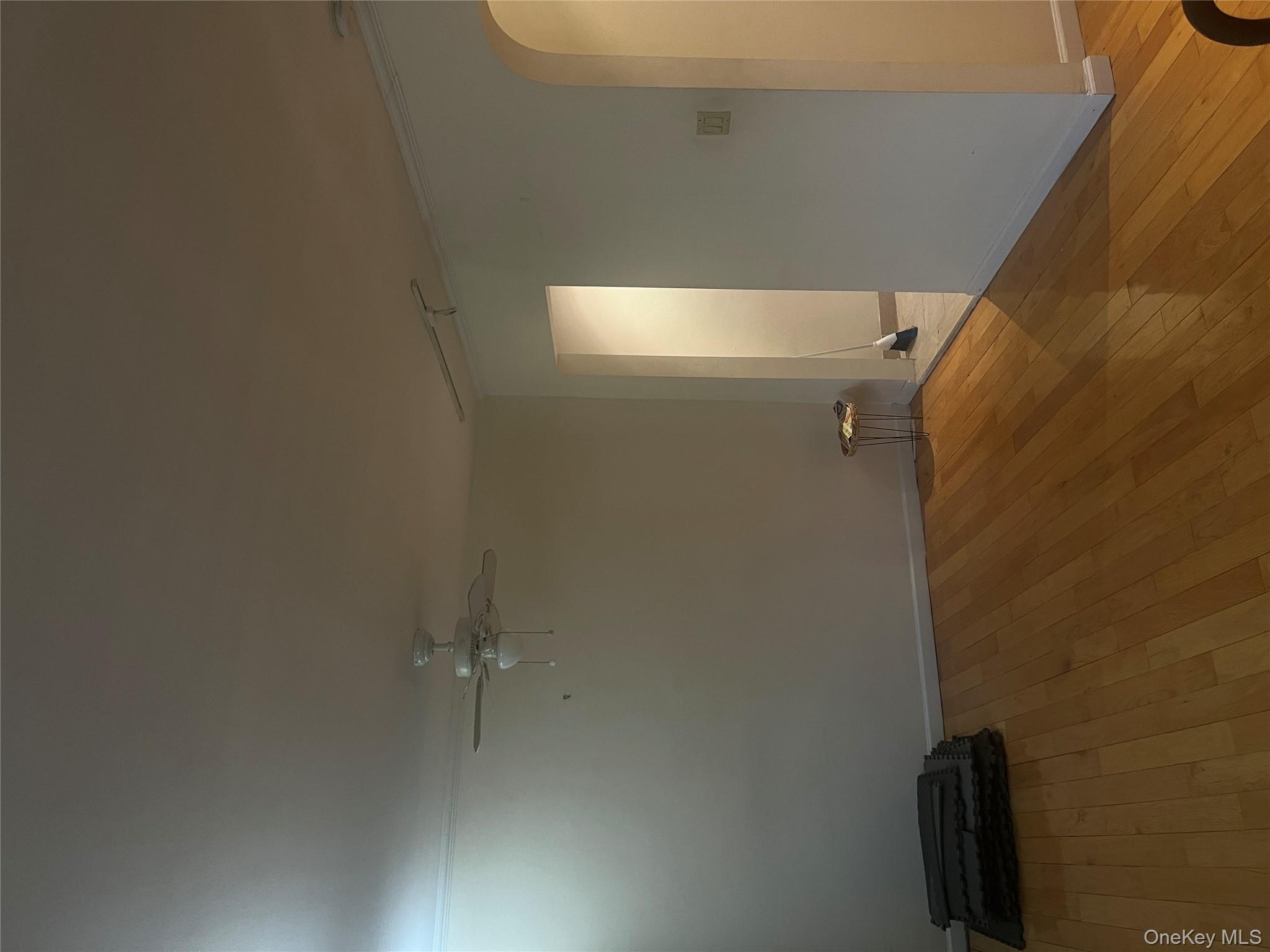 #13 photo, 264-31 Langston Avenue, クイーンズ区 Glen Oaks , NY 11004