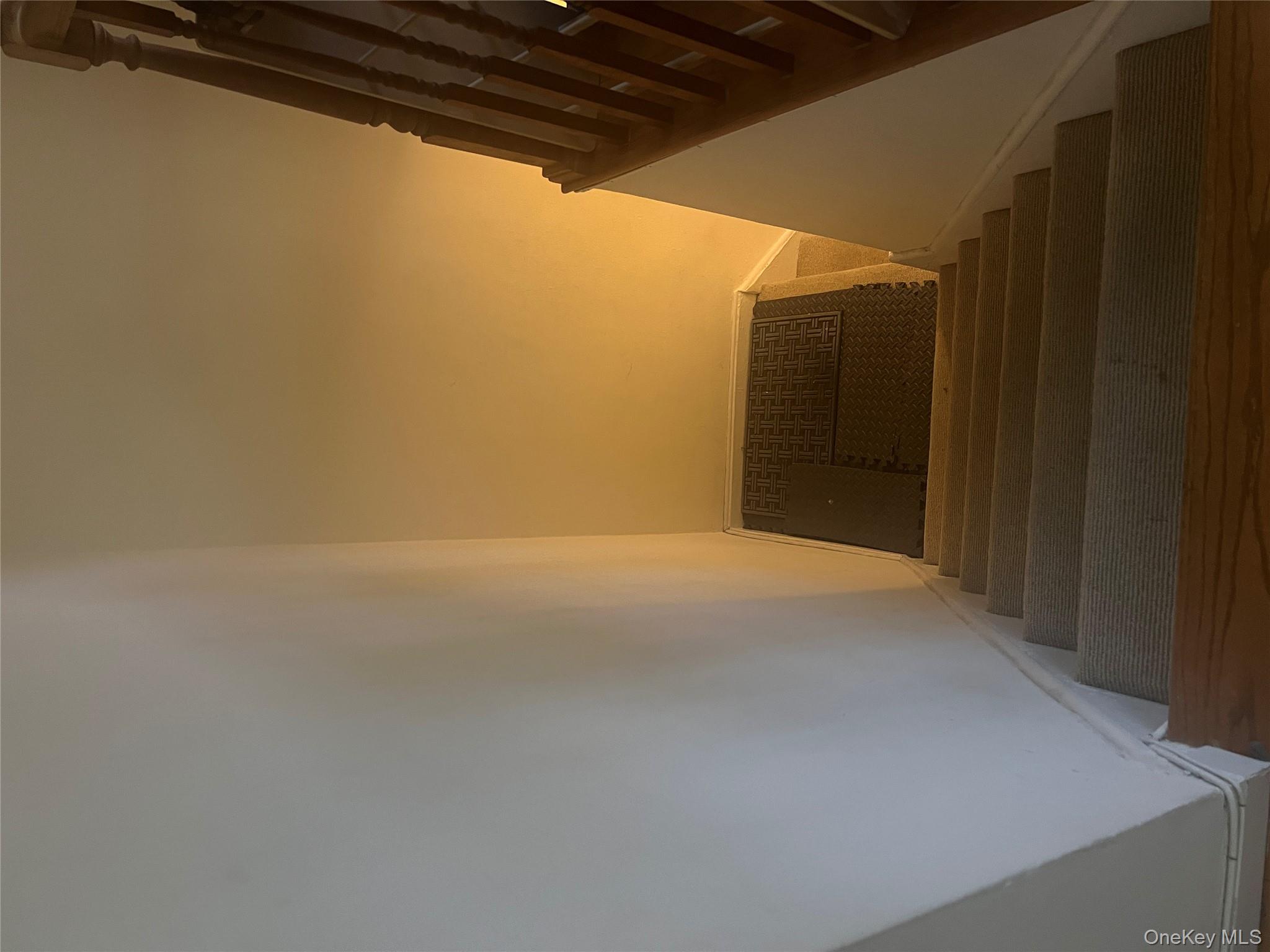 #2 photo, 264-31 Langston Avenue, クイーンズ区 Glen Oaks , NY 11004