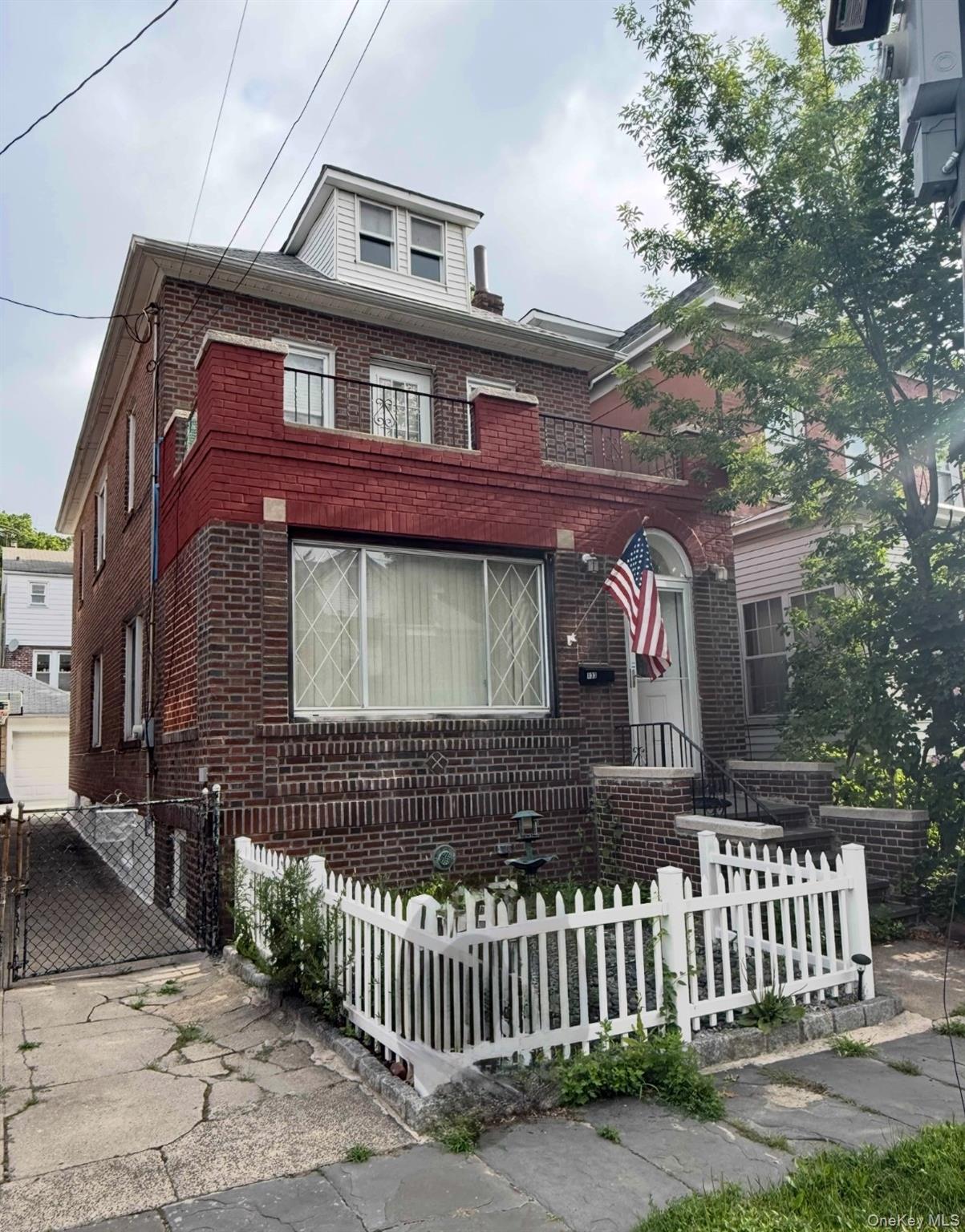 #1 photo, 133 E 238th Street, 布朗士 Bronx , NY 10470