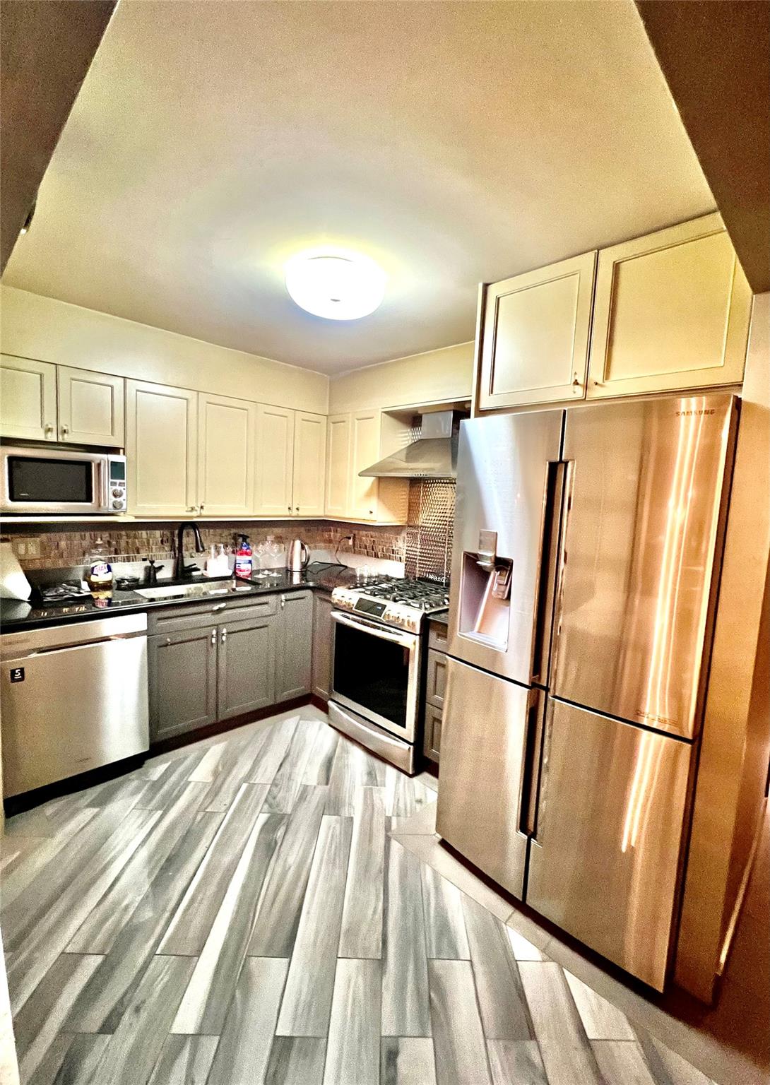 #6 photo, 21019 26th Avenue, クイーンズ区 Bayside , NY 11360