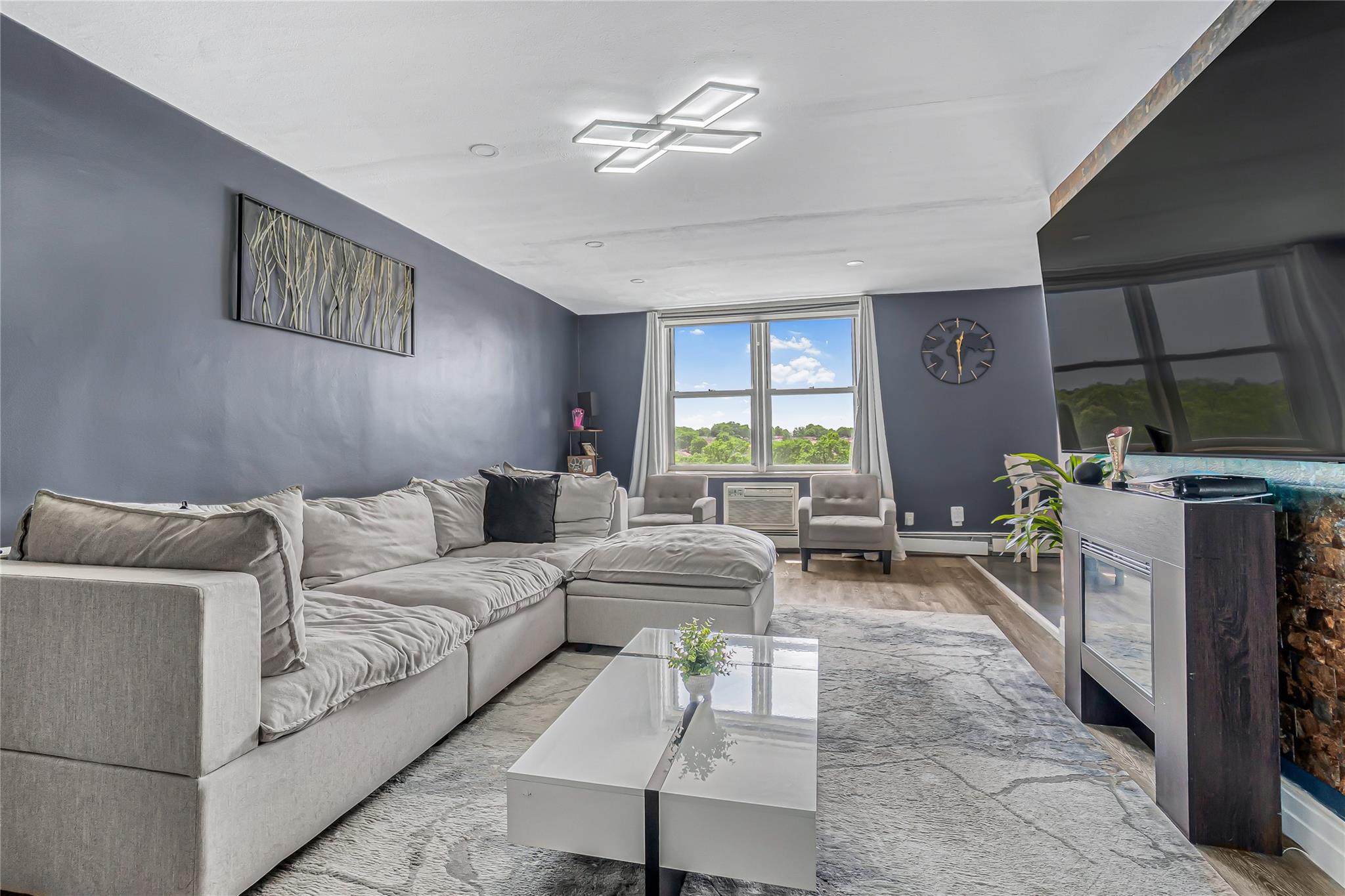 #1 photo, 5444 Little Neck Parkway, 皇后區 小頸 Little Neck , NY 11362