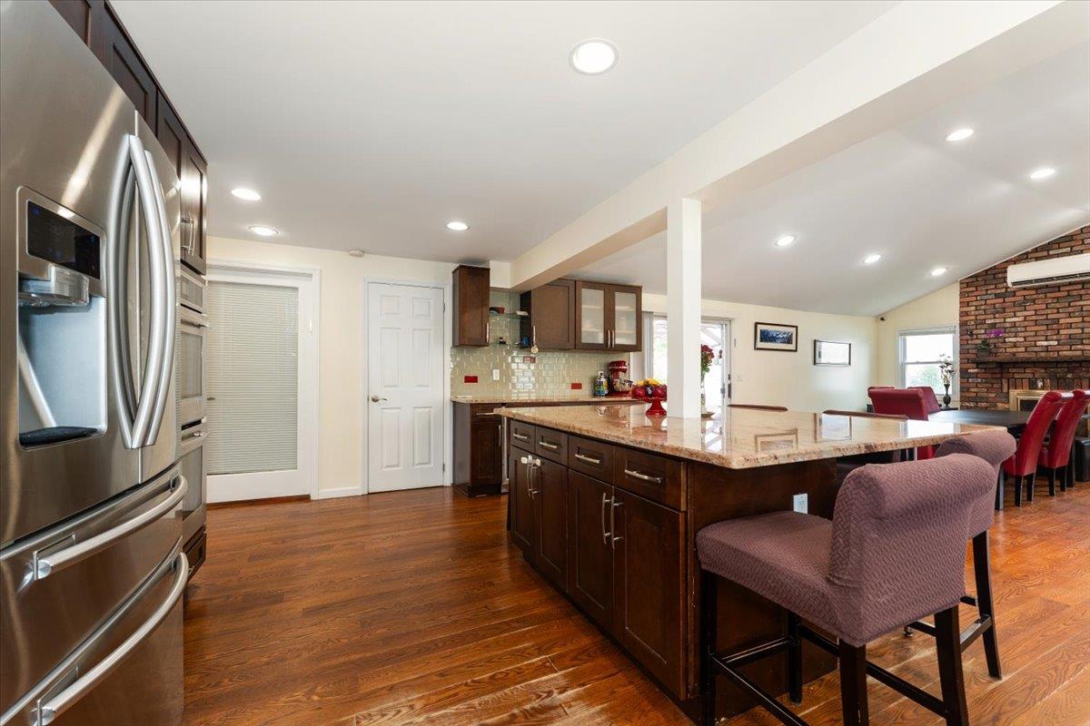 #7 photo, 1434 Noel Avenue, Hewlett , NY 11557