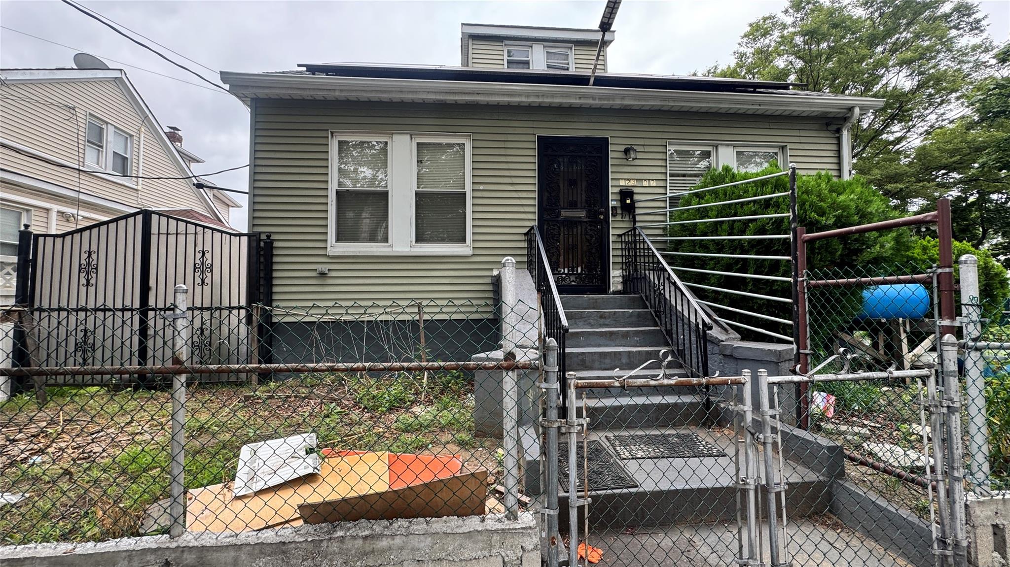 #4 photo, 12302 153rd Street, クイーンズ区 Jamaica , NY 11434