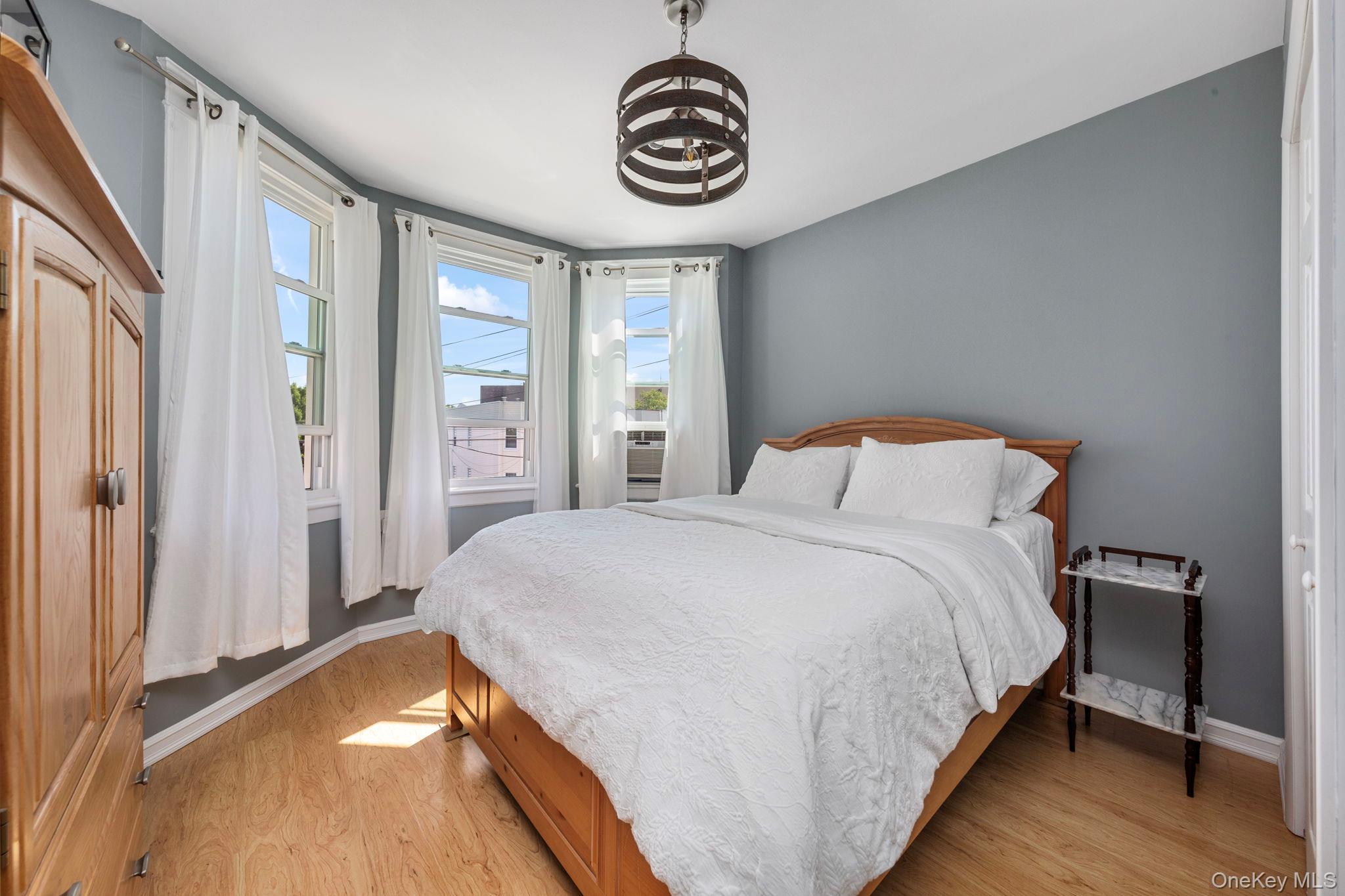 #11 photo, 65-26 Admiral Avenue, クイーンズ区 Middle Village , NY 11379