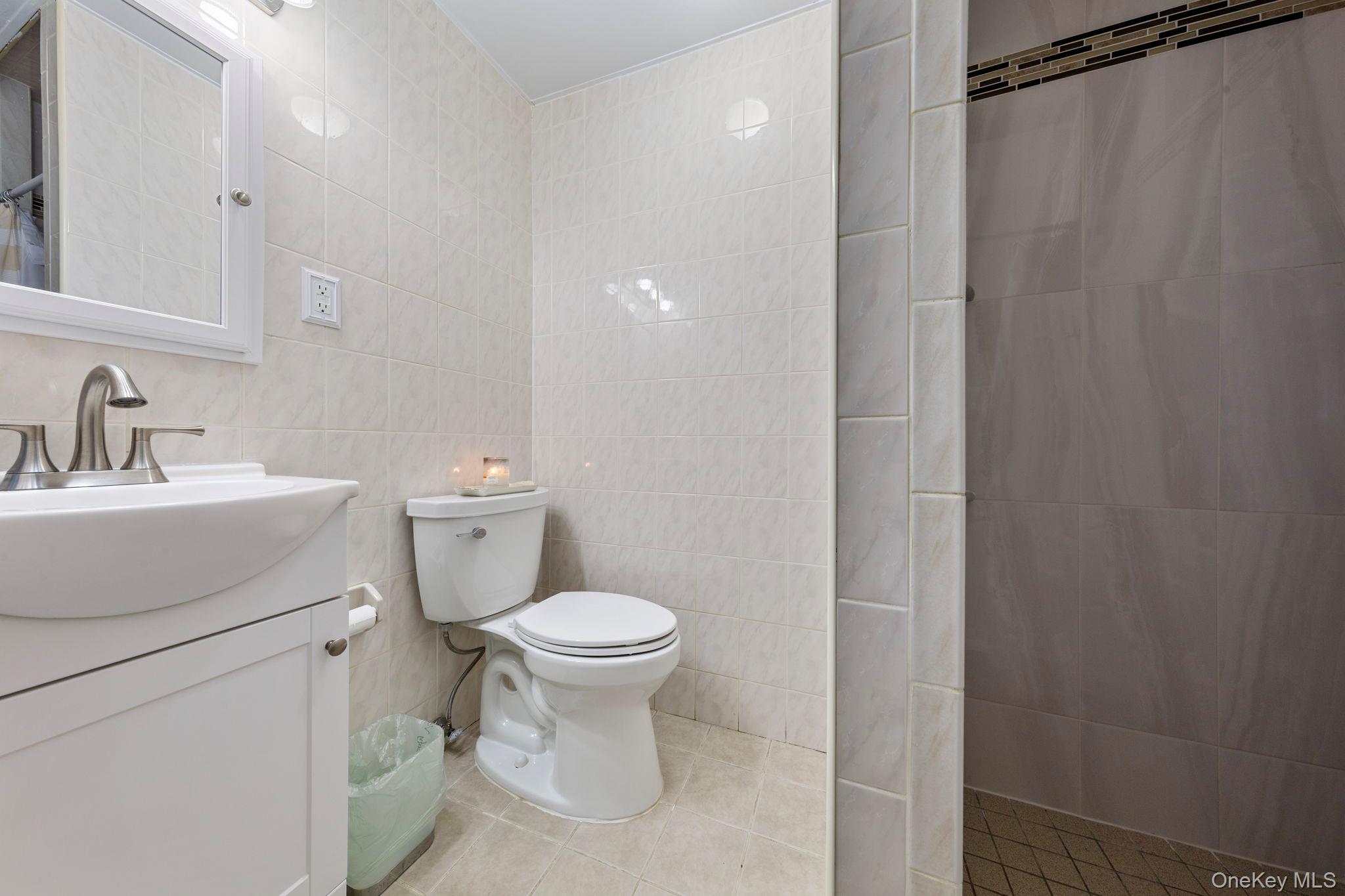 #9 photo, 65-26 Admiral Avenue, クイーンズ区 Middle Village , NY 11379