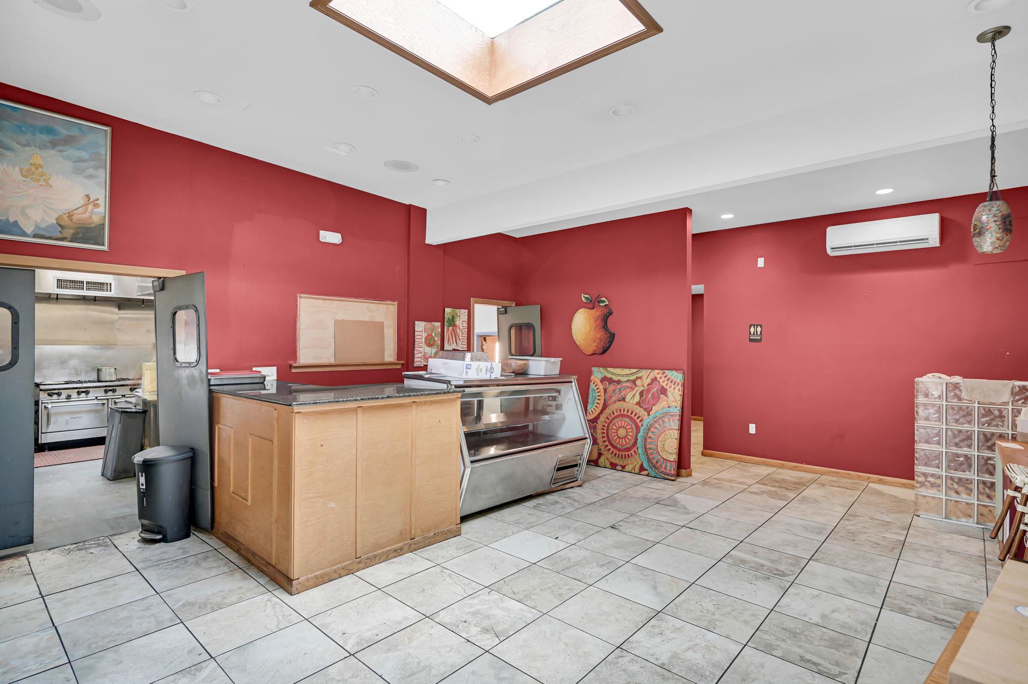 #17 photo, 94 S Robinson Avenue, Newburgh , NY 12550