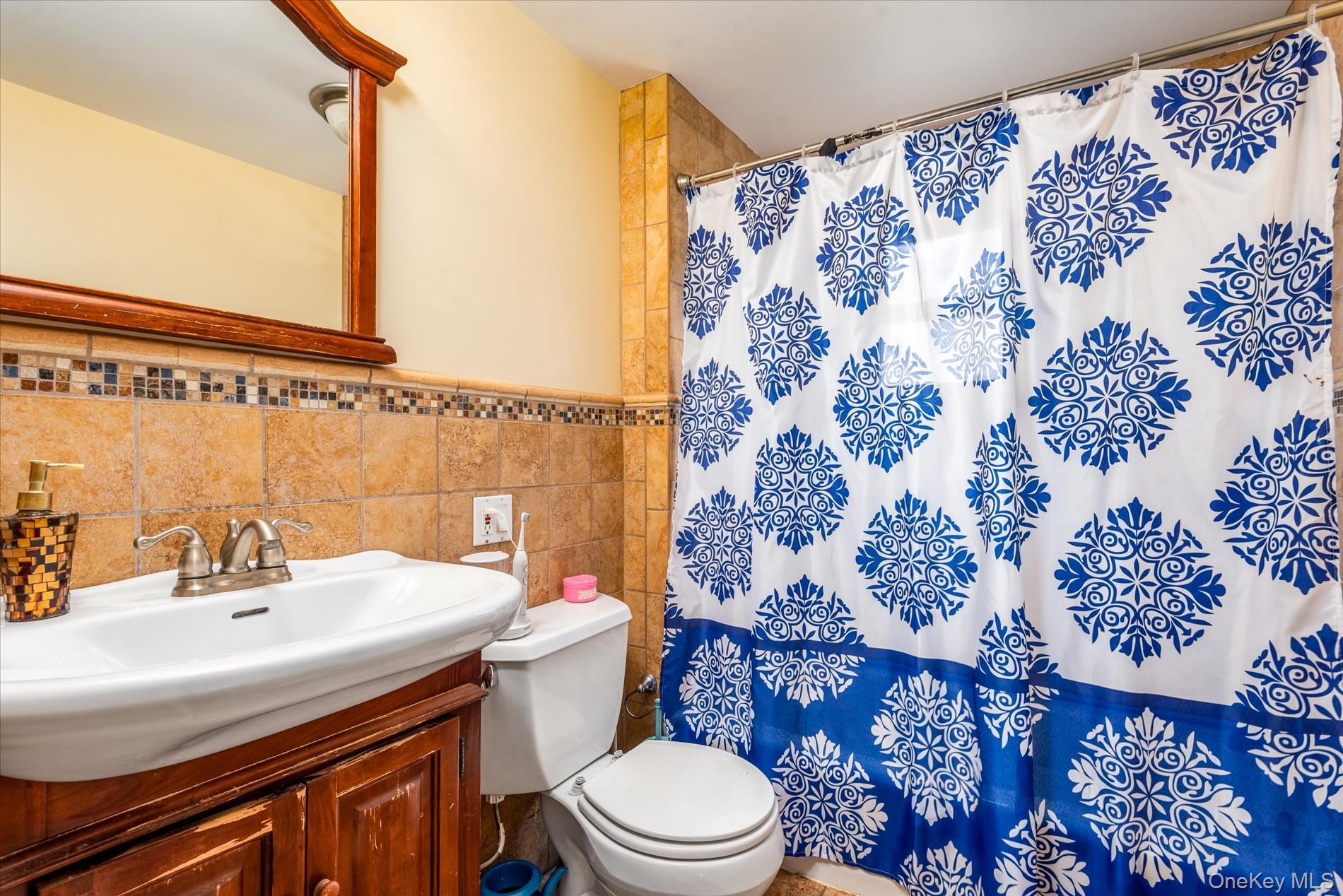 #20 photo, 118 Carver Terrace, Yonkers , NY 10710