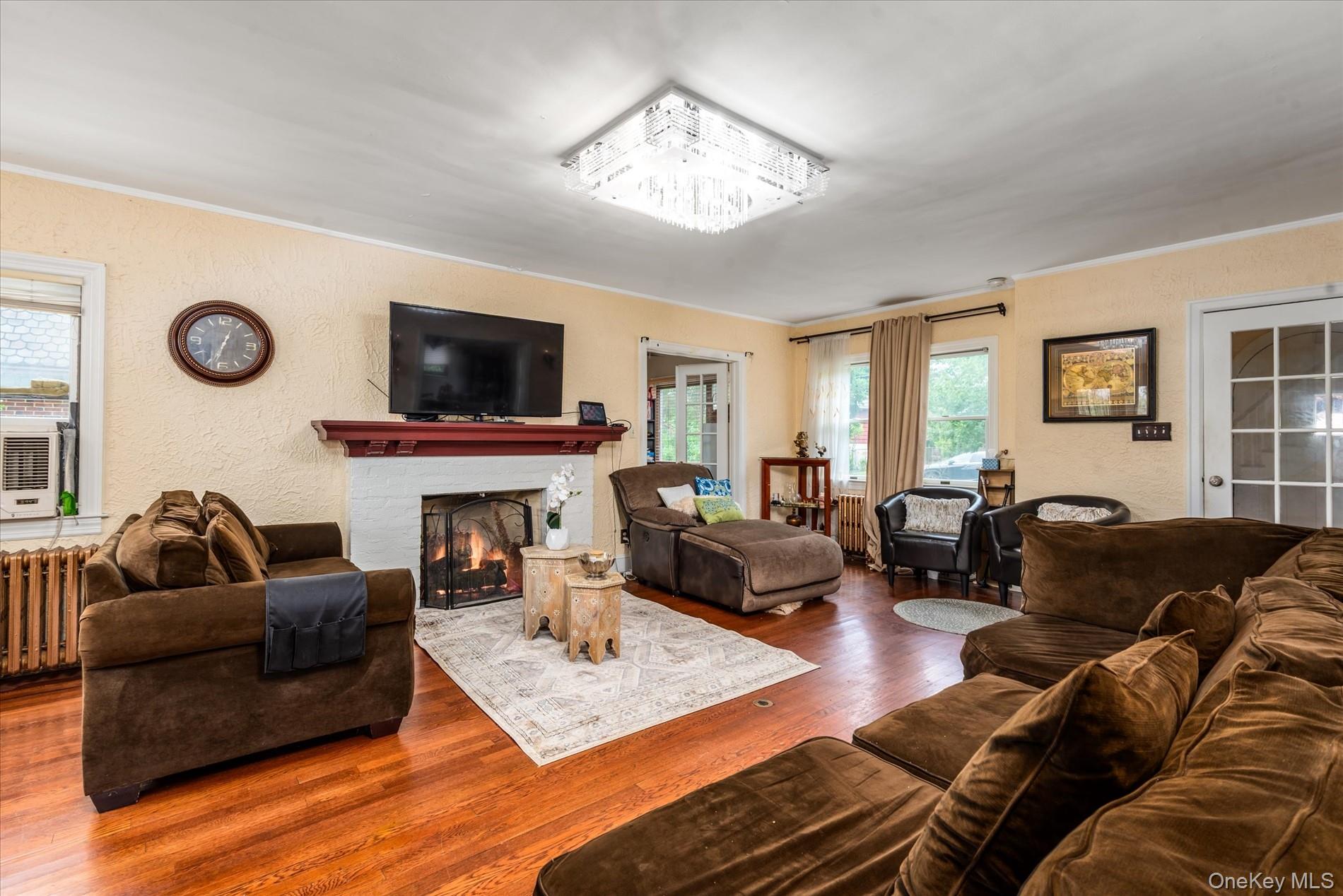 #6 photo, 118 Carver Terrace, Yonkers , NY 10710