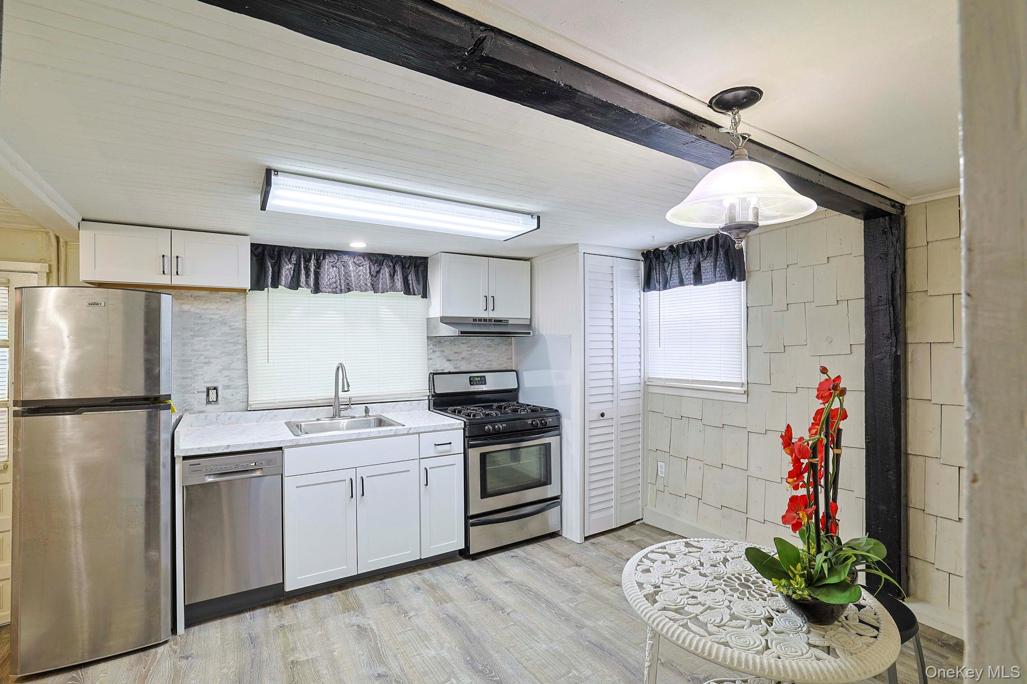 #14 photo, 58 Wawayanda Avenue, Middletown , NY 10940