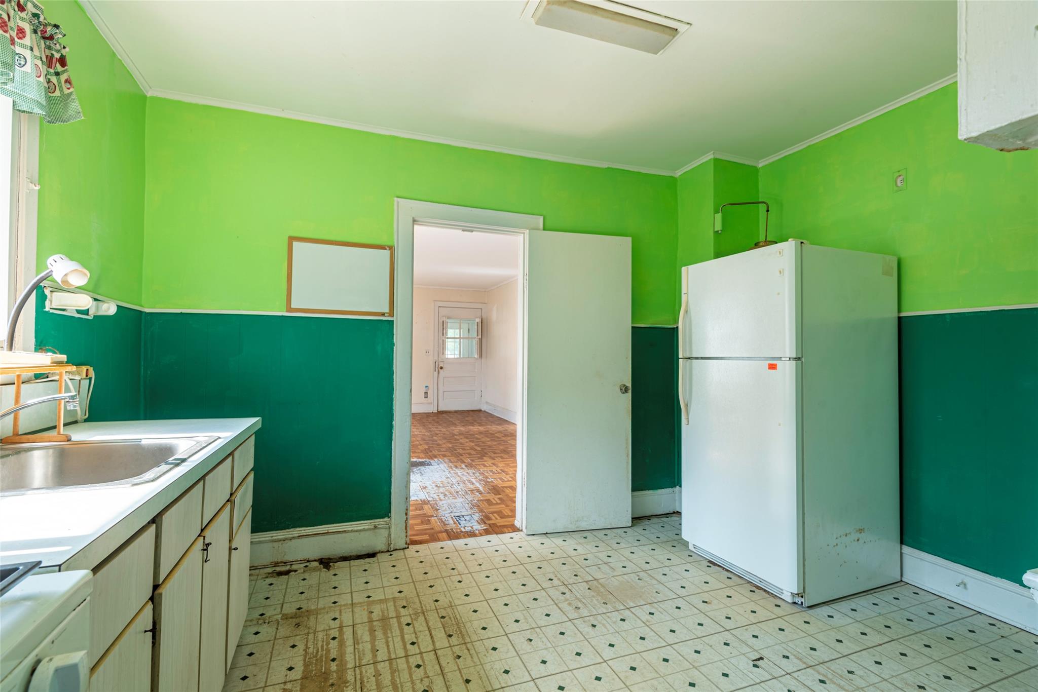 #15 photo, 2 Florence Street, North Baldwin , NY 11510