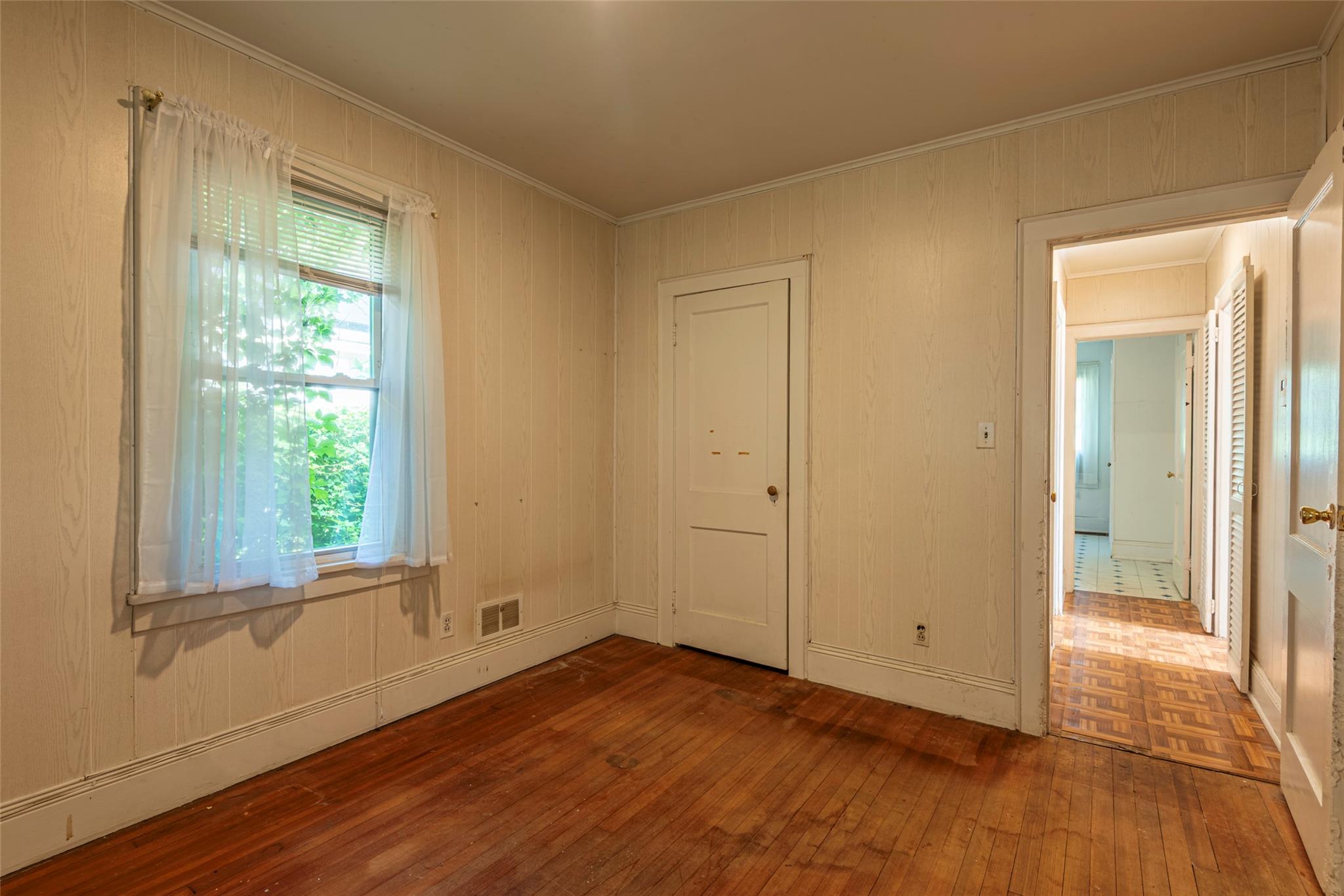 #18 photo, 2 Florence Street, North Baldwin , NY 11510