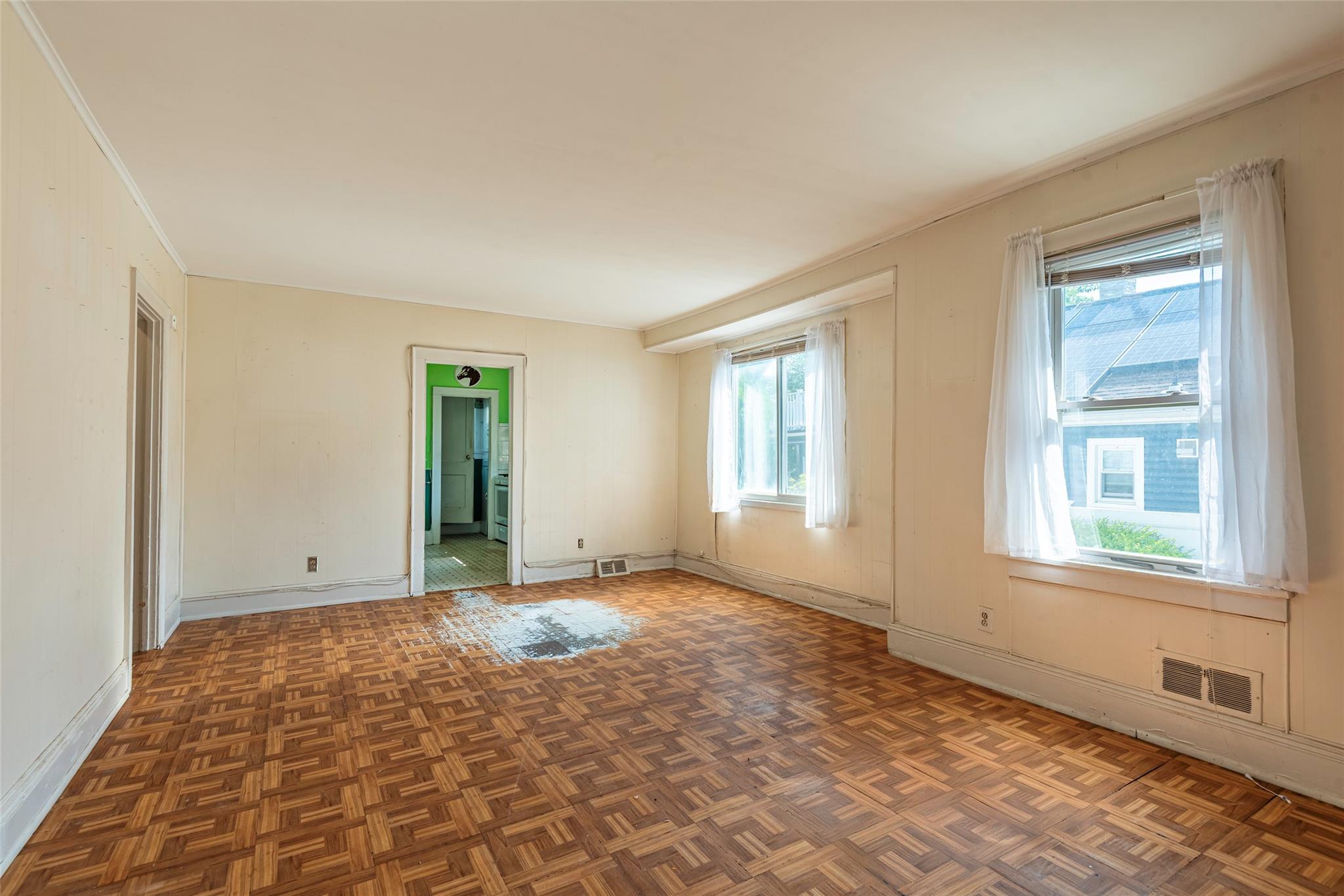 #8 photo, 2 Florence Street, North Baldwin , NY 11510