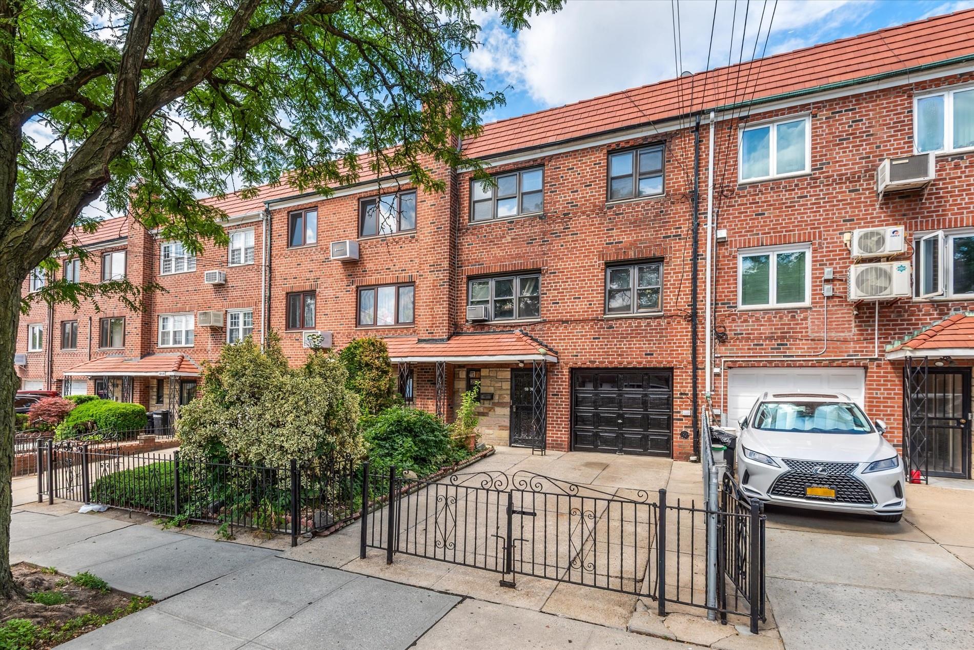 #2 photo, 5974 Fresh Pond Road, クイーンズ区 Maspeth , NY 11378