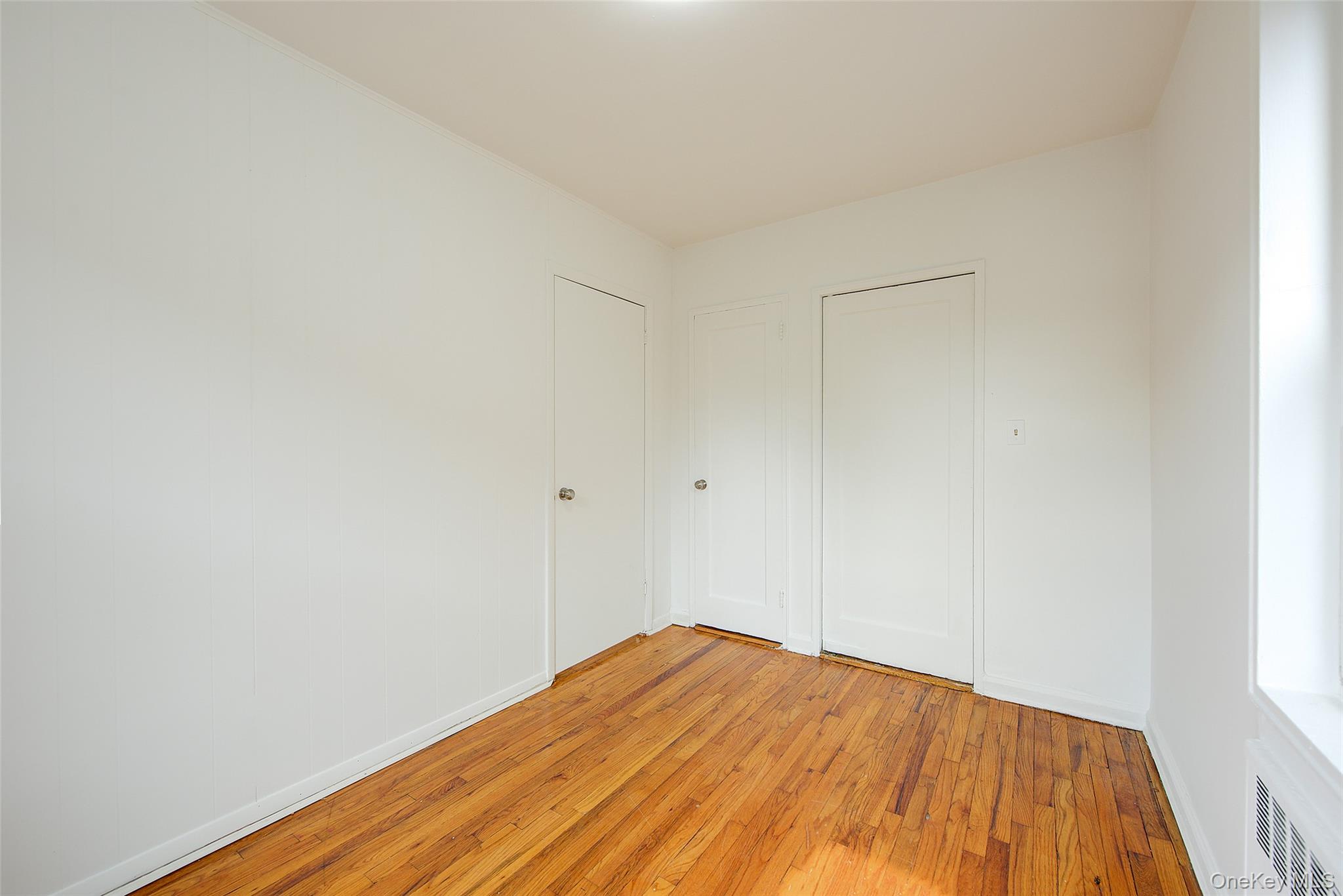 #13 photo, 34-15 74 Street, Jackson Heights , NY 11372