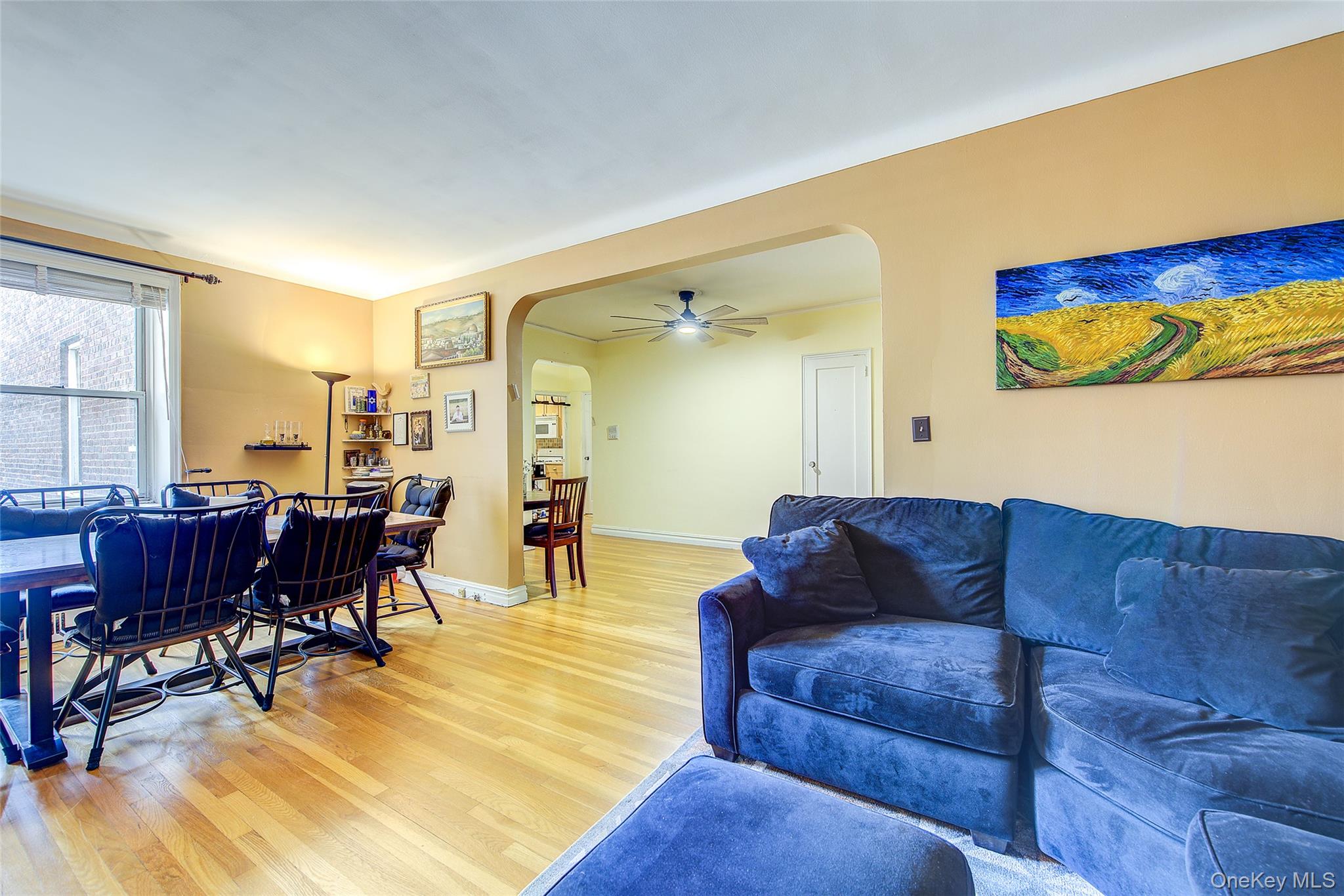 #9 photo, 118-11 84th Avenue, クイーンズ区 Kew Gardens , NY 11415