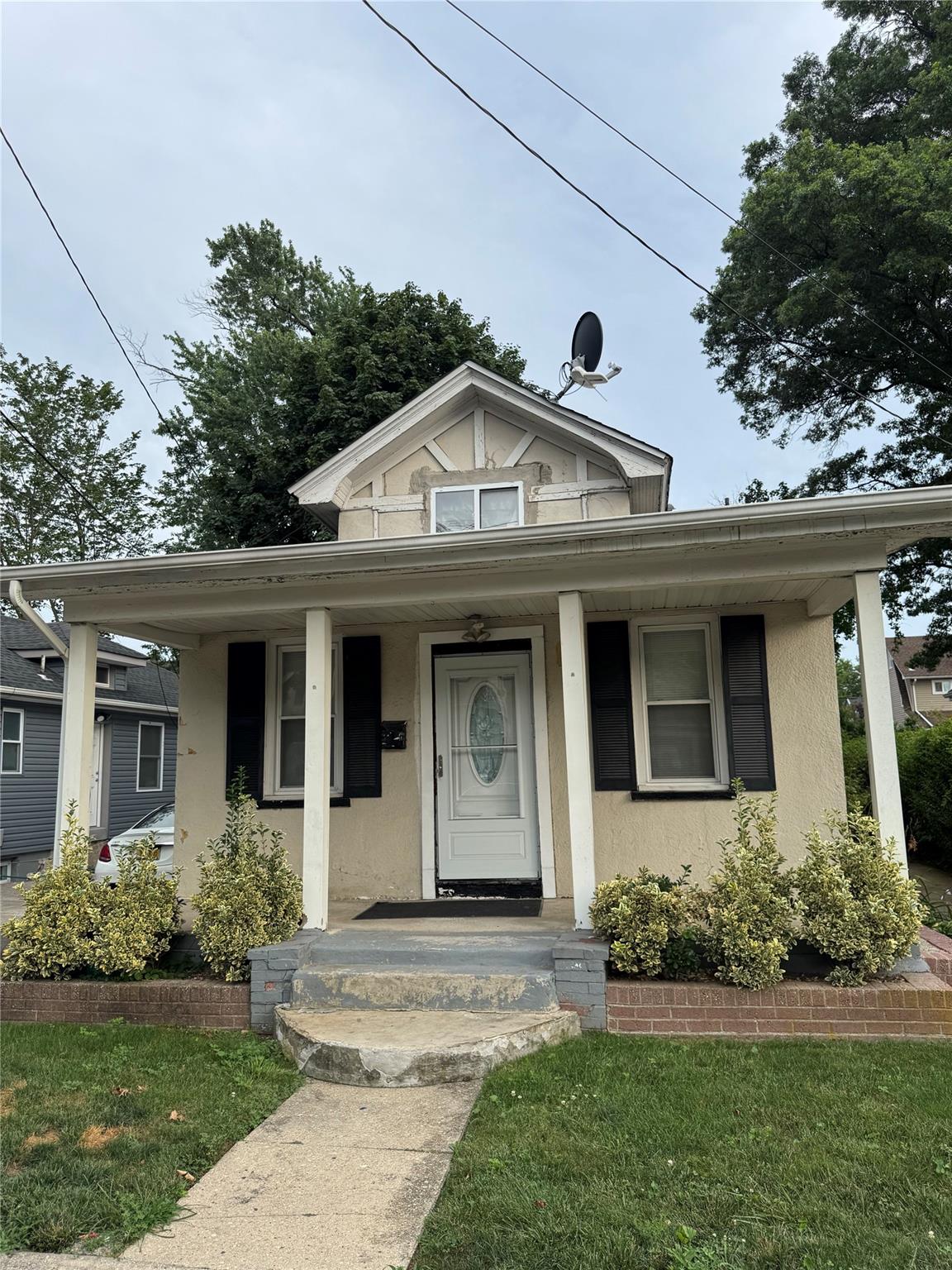 #1 photo, 80 Vancott Ave, 長島 Hempstead , NY 11550
