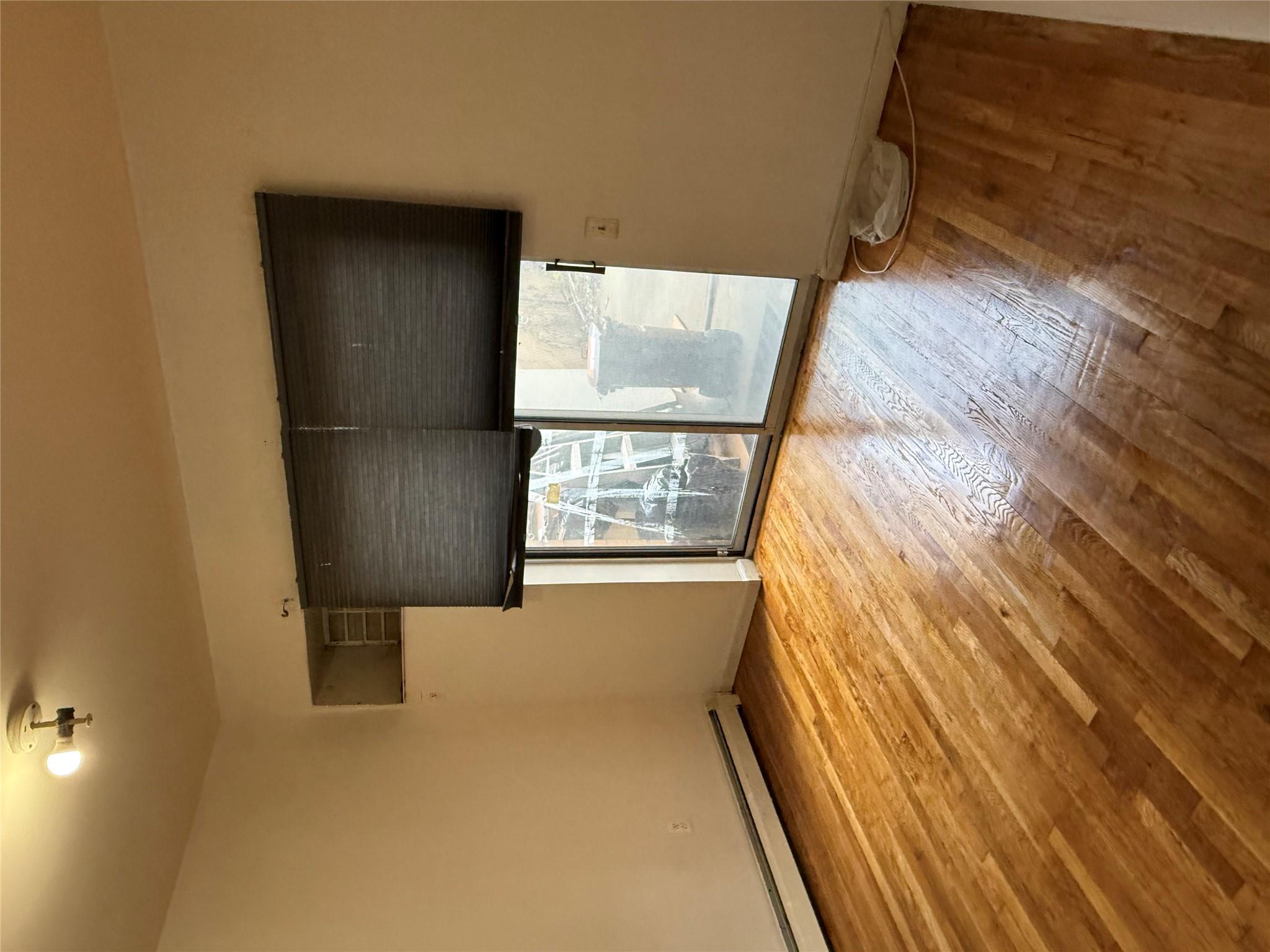 #4 photo, 13426 35th Avenue, クイーンズ区 Flushing , NY 11354