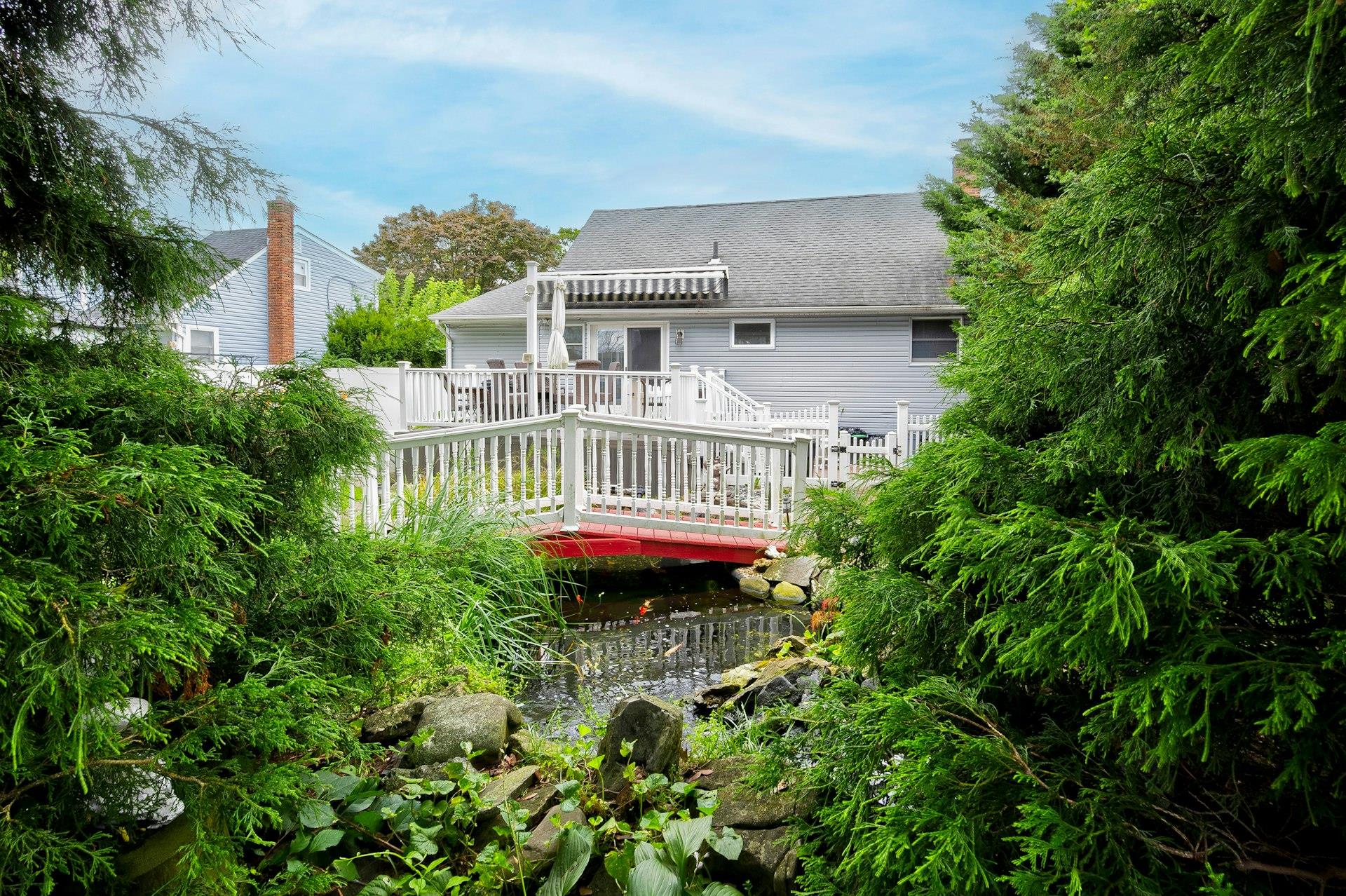 #10 photo, 391 31st Street, サフォーク郡 Lindenhurst , NY 11757