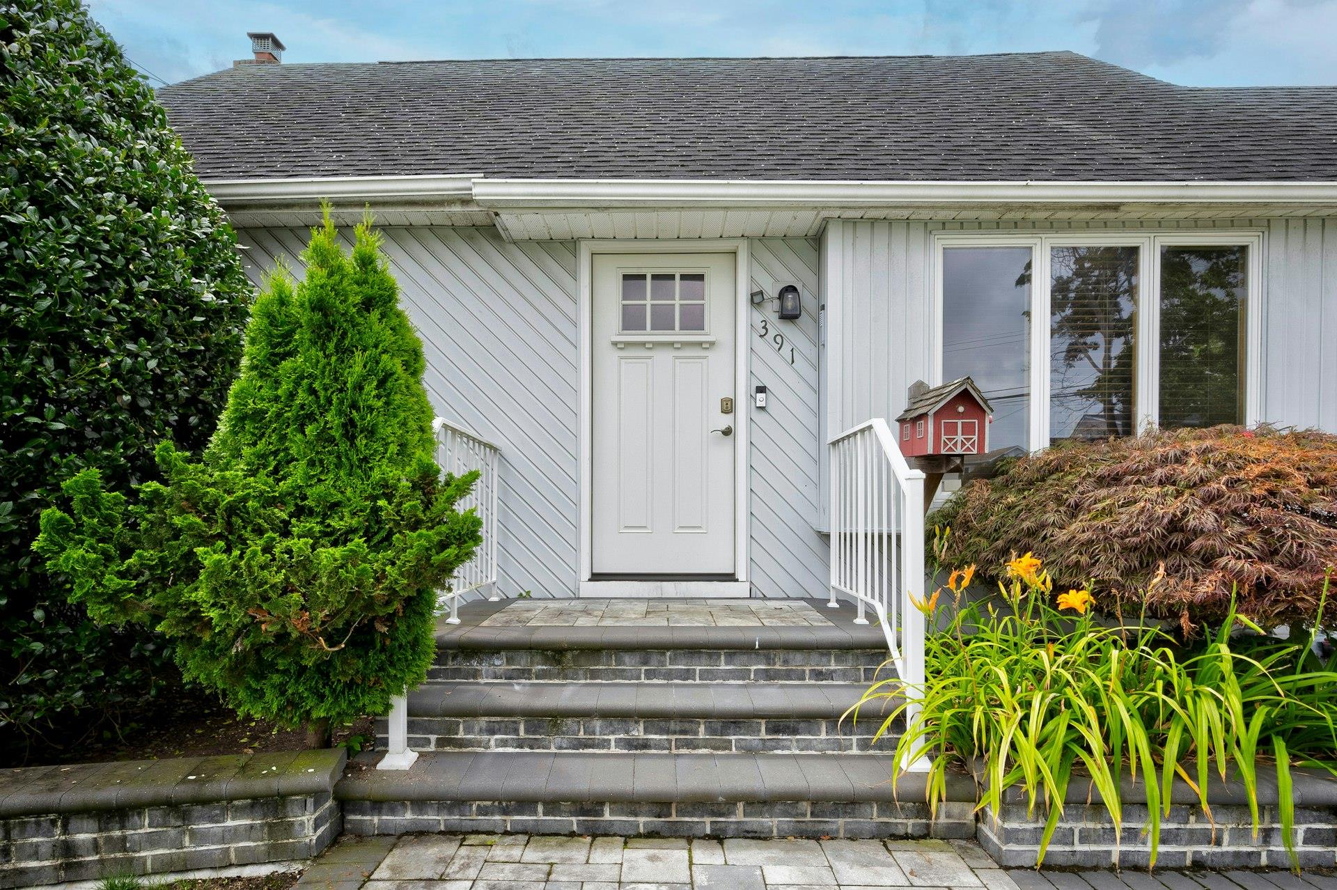 #15 photo, 391 31st Street, サフォーク郡 Lindenhurst , NY 11757