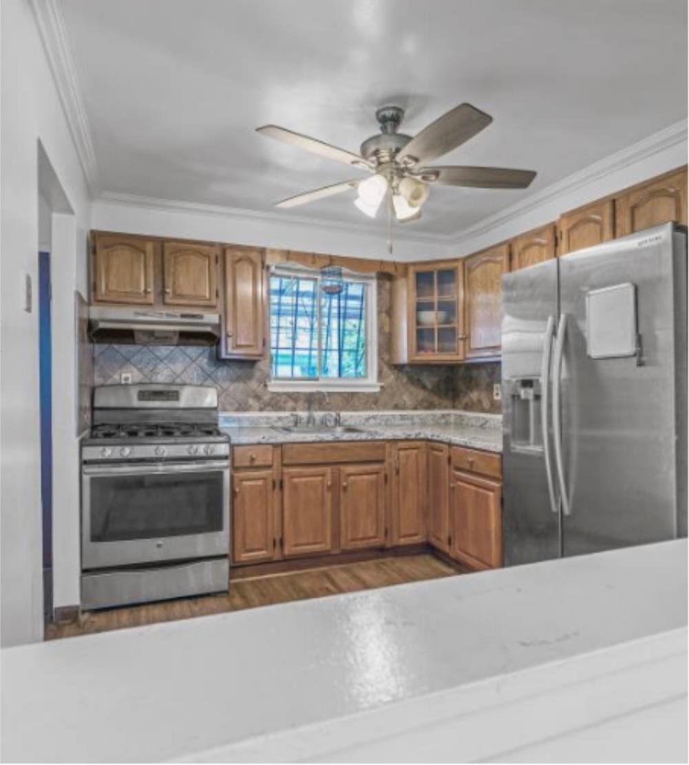 #4 photo, 1087 Blake Avenue, Brooklyn , NY 11208