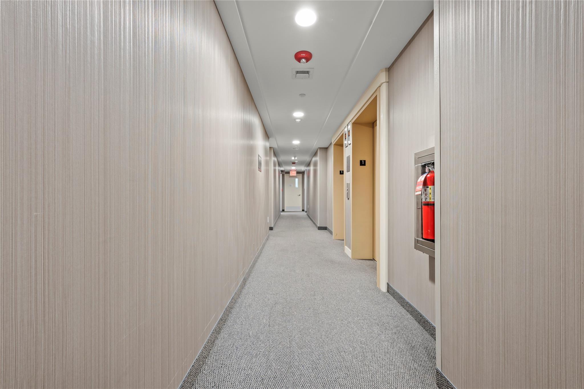 #8 photo, 18331 Horace Harding Expressway, クイーンズ区 Fresh Meadows , NY 11365