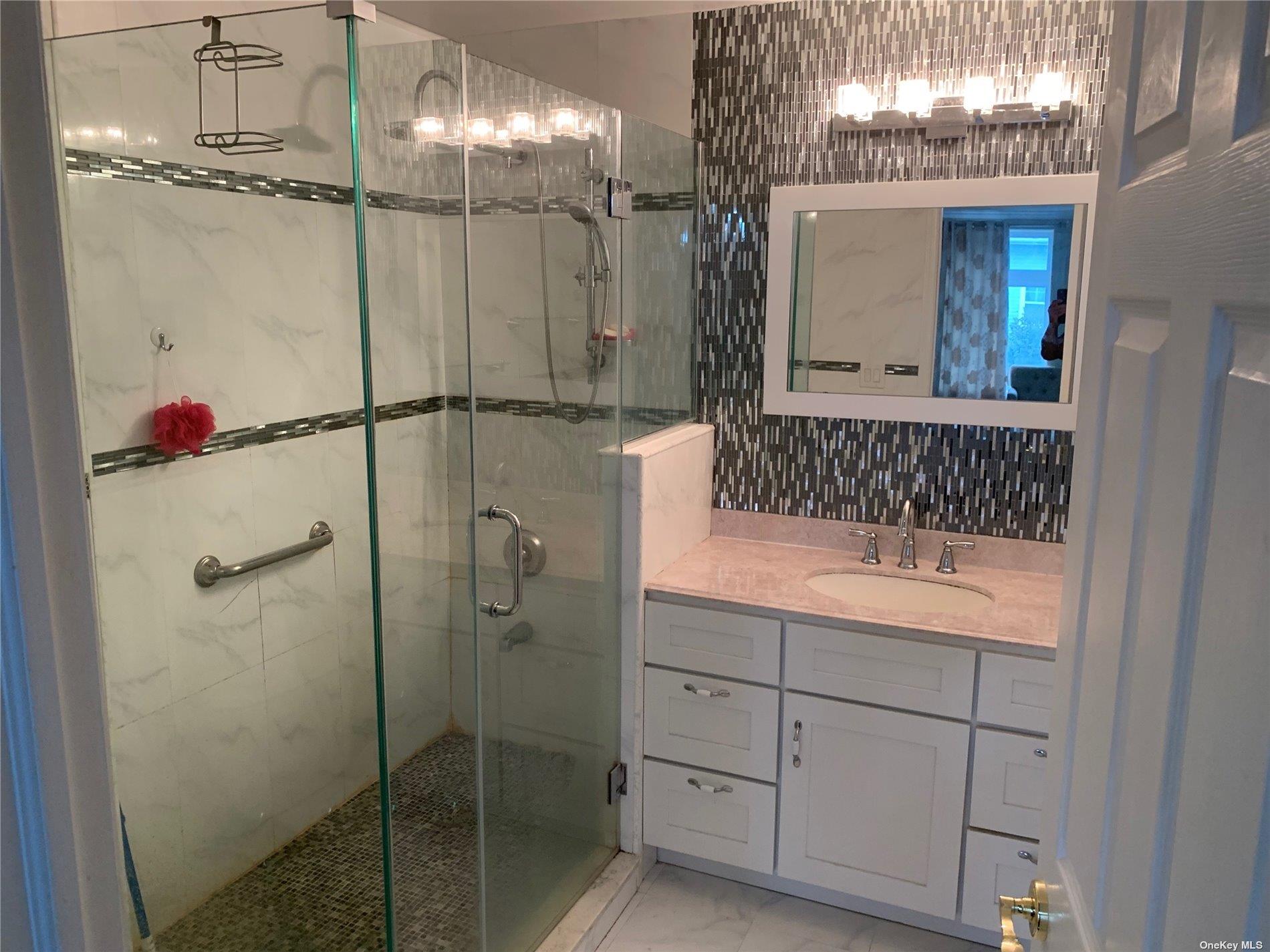 #8 photo, 161 Sea Grass Lane, クイーンズ区 Arverne , NY 11692