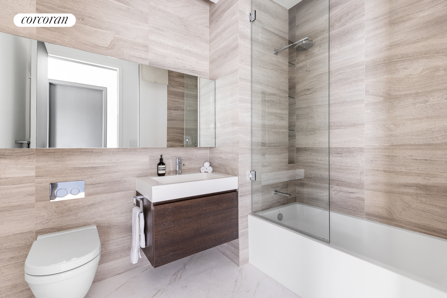 #13 photo, 10 GREENE Street, マンハッタン SoHo , NY 10013