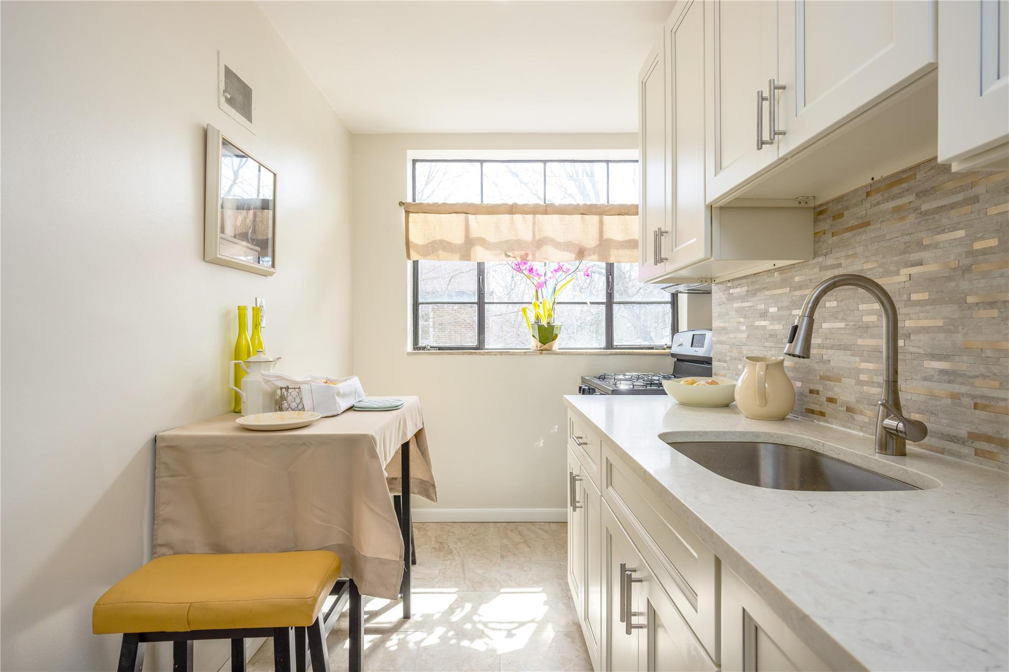 #12 photo, 1774 Pitman Avenue, ブロンクス区 Bronx , NY 10466