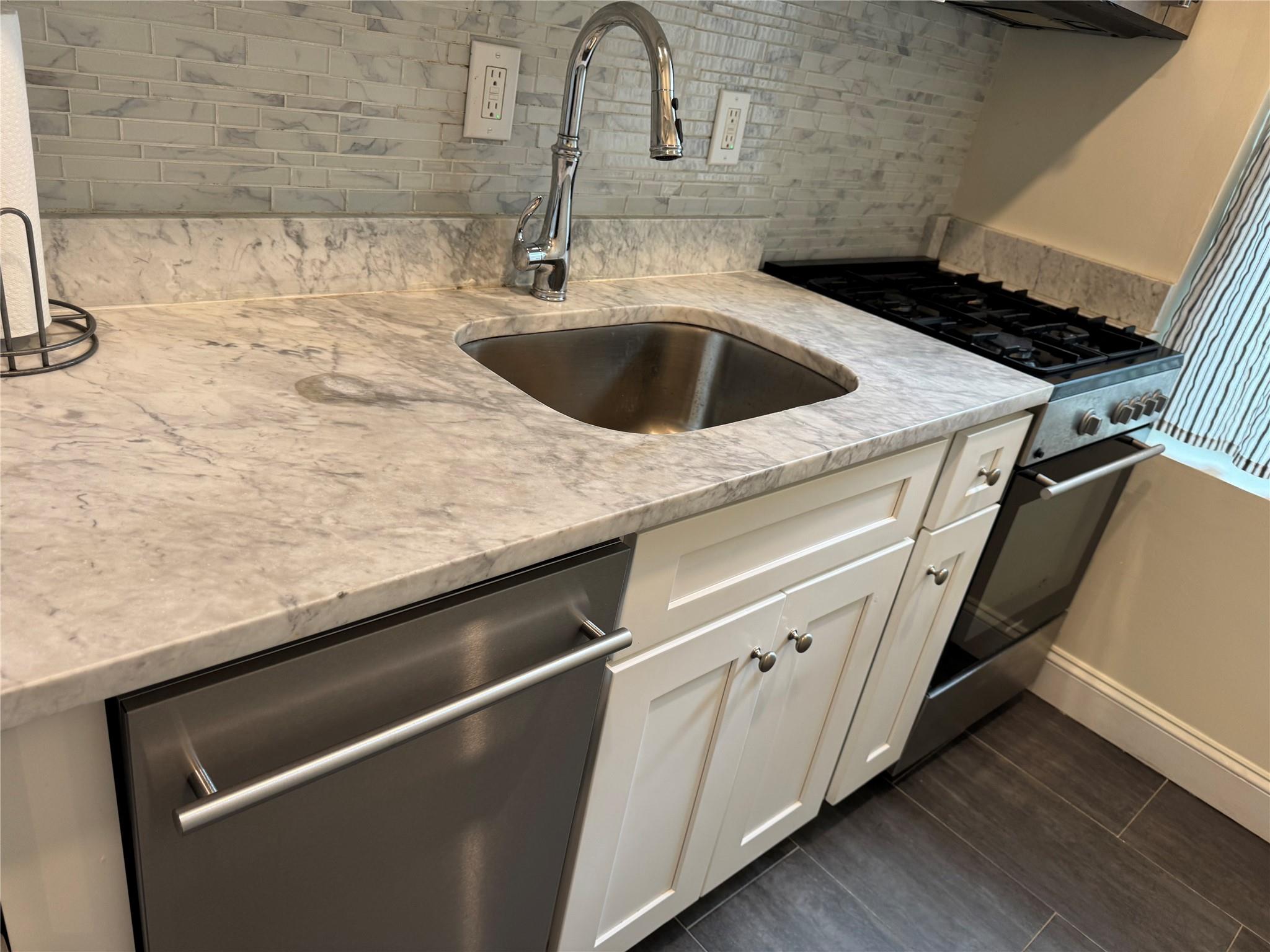 #12 photo, 555 Broadway Avenue, Hastings-on-Hudson , NY 10706