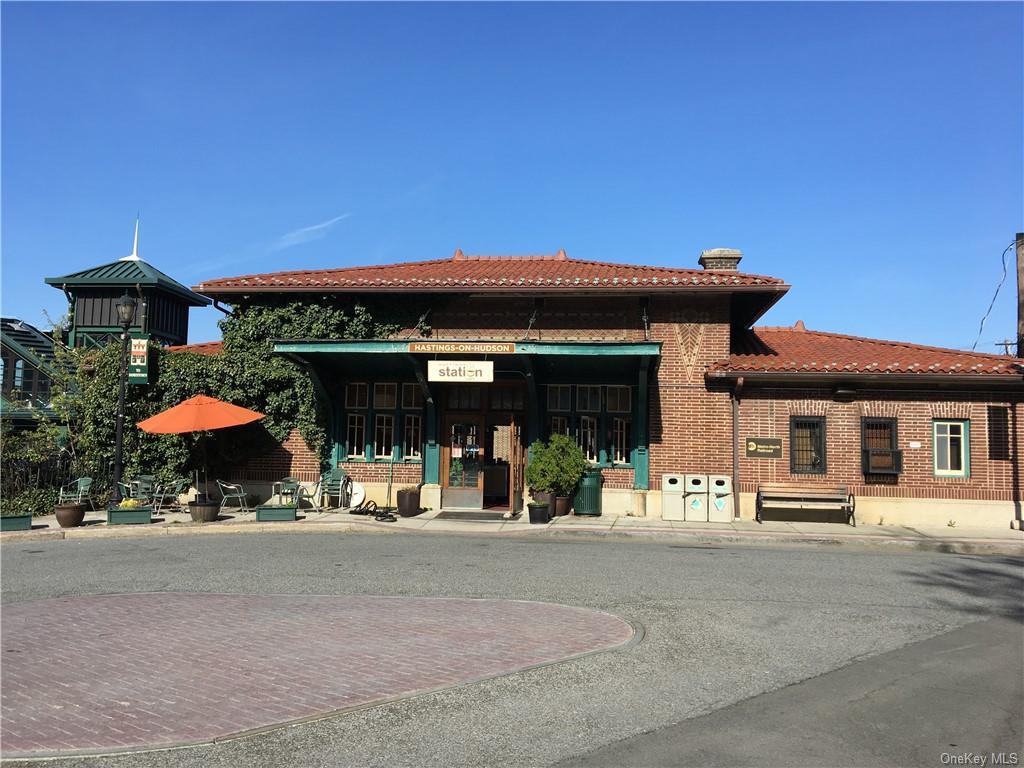 #20 photo, 555 Broadway Avenue, Hastings-on-Hudson , NY 10706