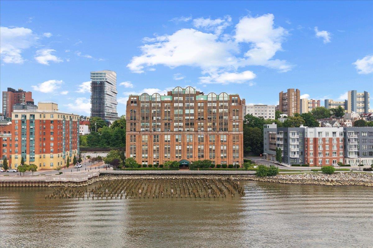 #10 photo, 23 Water Grant St, Yonkers , NY 10701