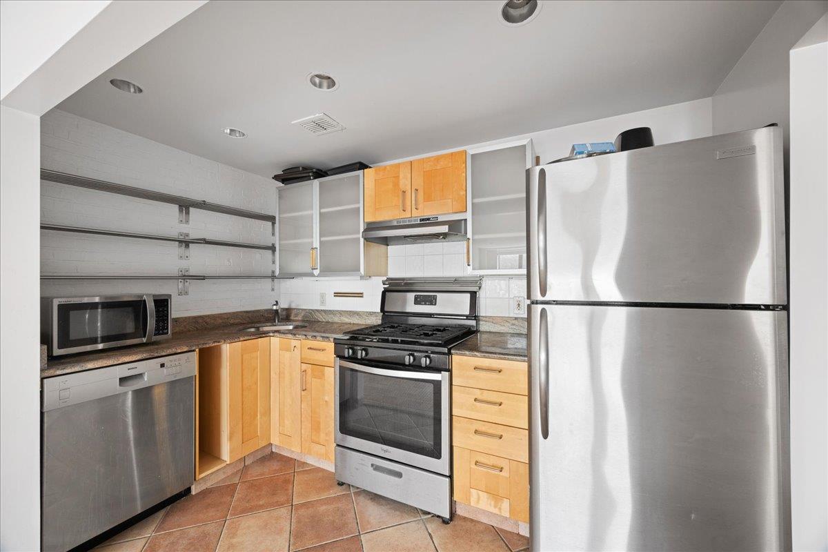 #18 photo, 23 Water Grant St, Yonkers , NY 10701