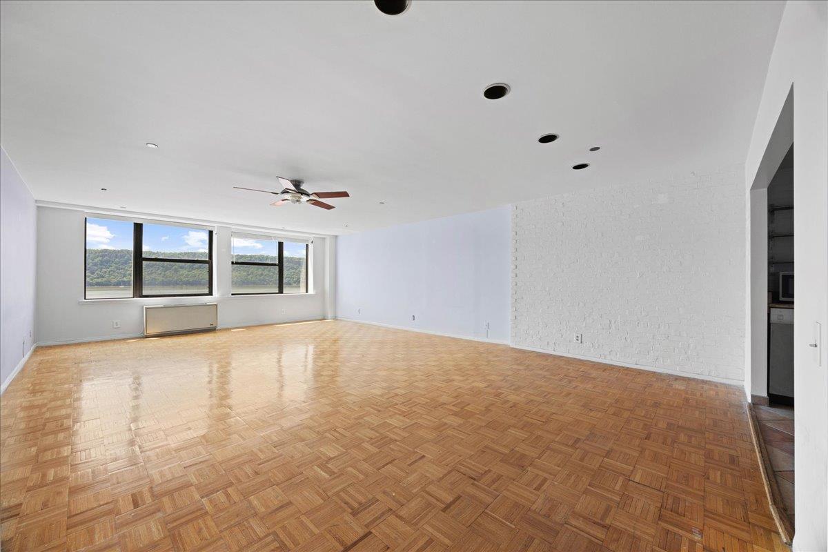 #20 photo, 23 Water Grant St, Yonkers , NY 10701