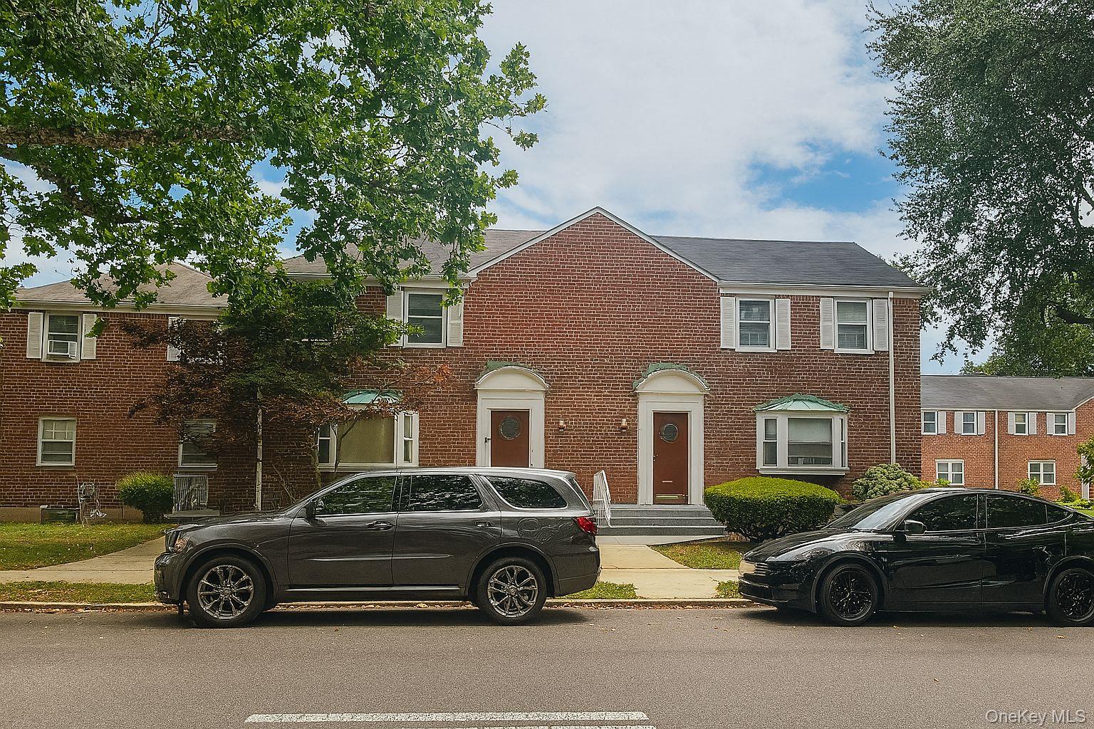 #1 photo, 13131 234th Street, クイーンズ区 Rosedale , NY 11422