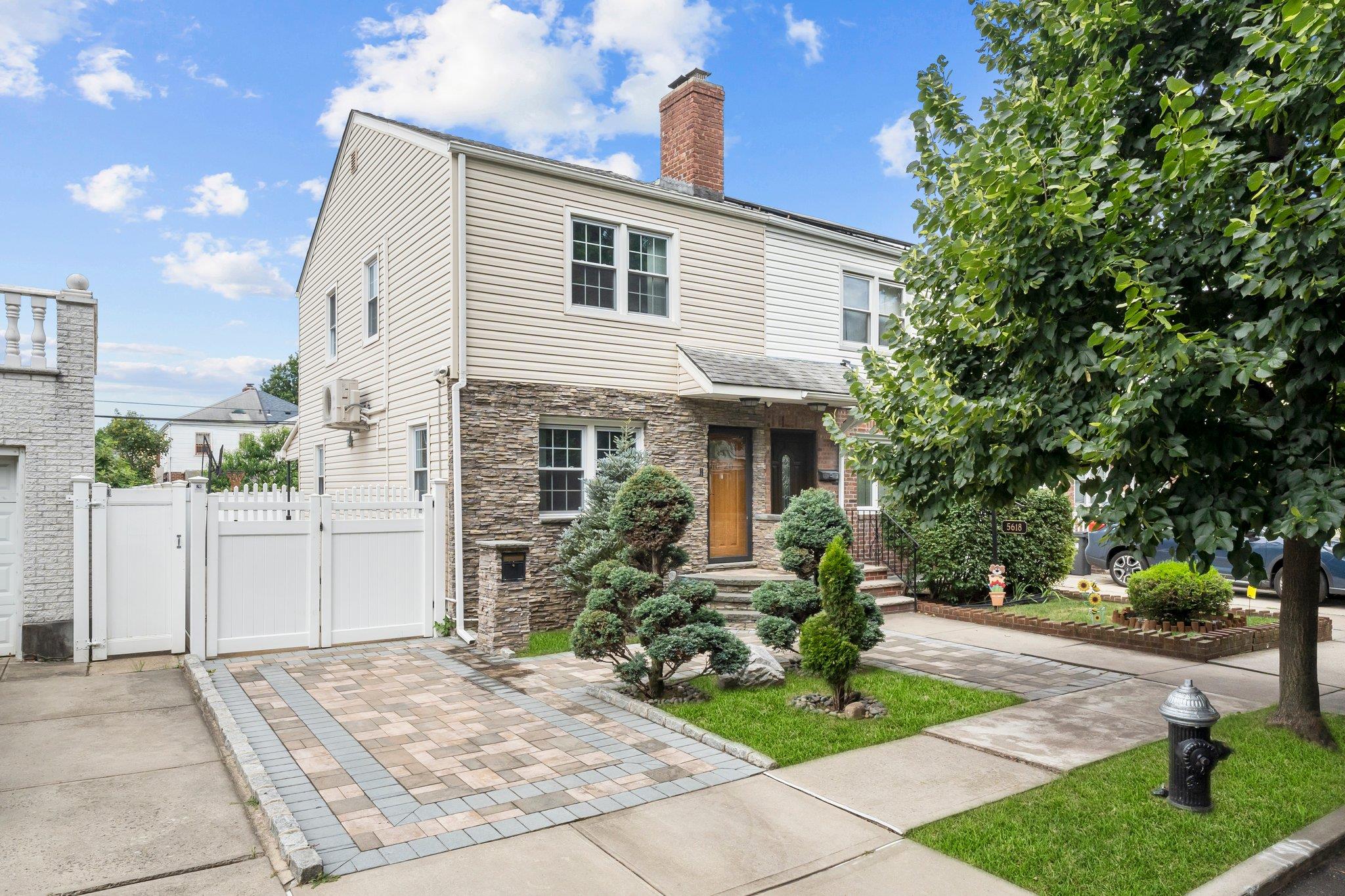 #1 photo, 5620 185th Street, 皇后區 新鮮草原 Fresh Meadows , NY 11365