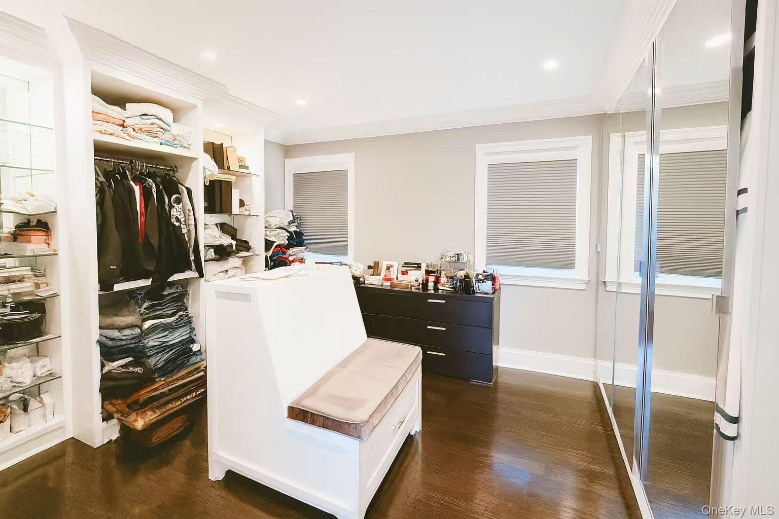 #11 photo, 26 Birchdale Lane, ナッソー郡 Port Washington , NY 11050