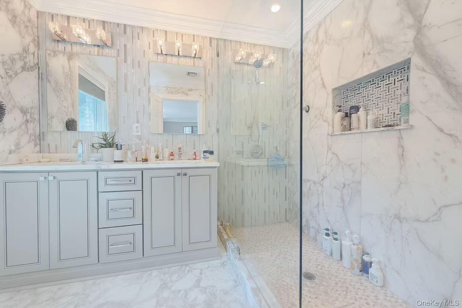 #13 photo, 26 Birchdale Lane, ナッソー郡 Port Washington , NY 11050