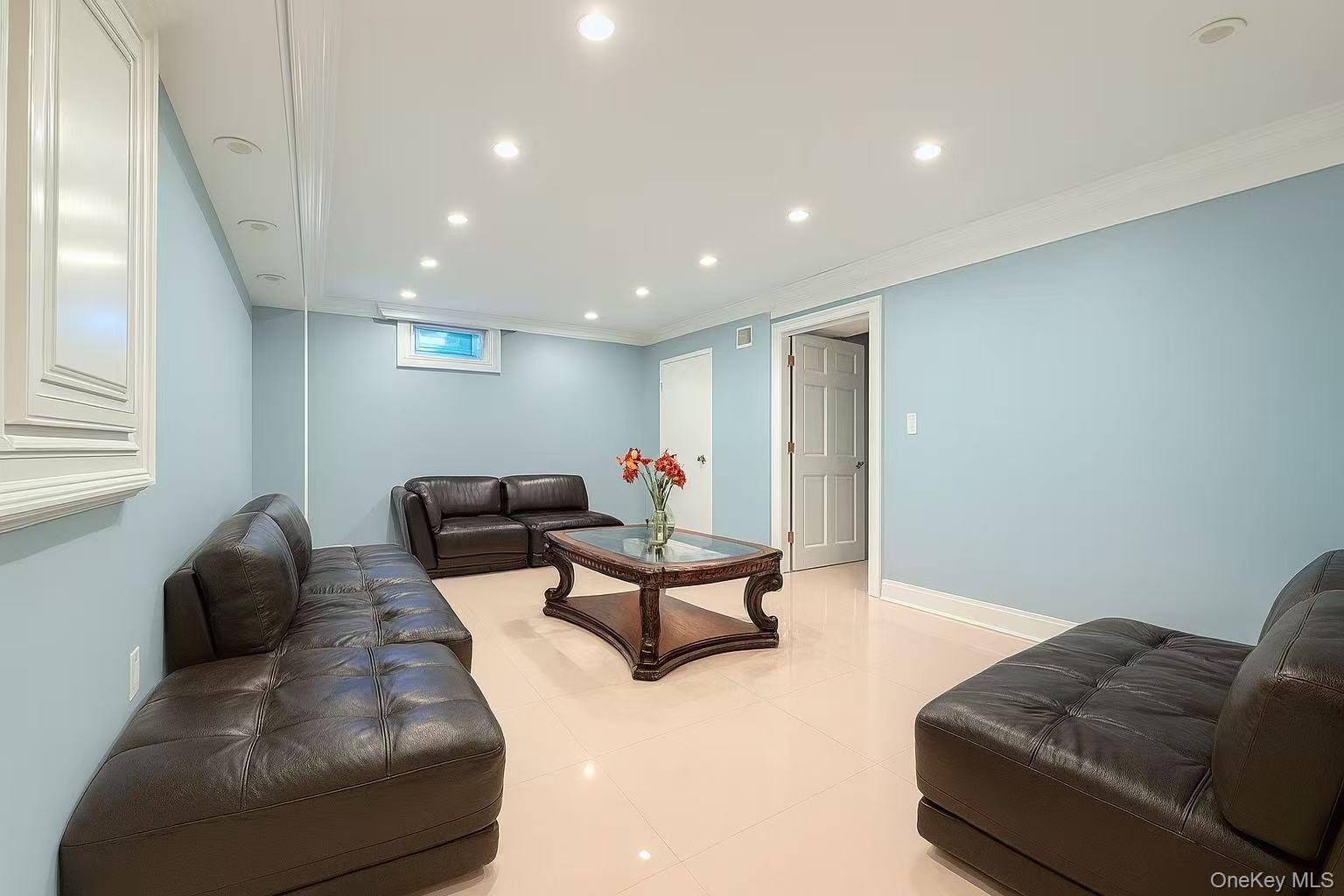 #15 photo, 26 Birchdale Lane, ナッソー郡 Port Washington , NY 11050