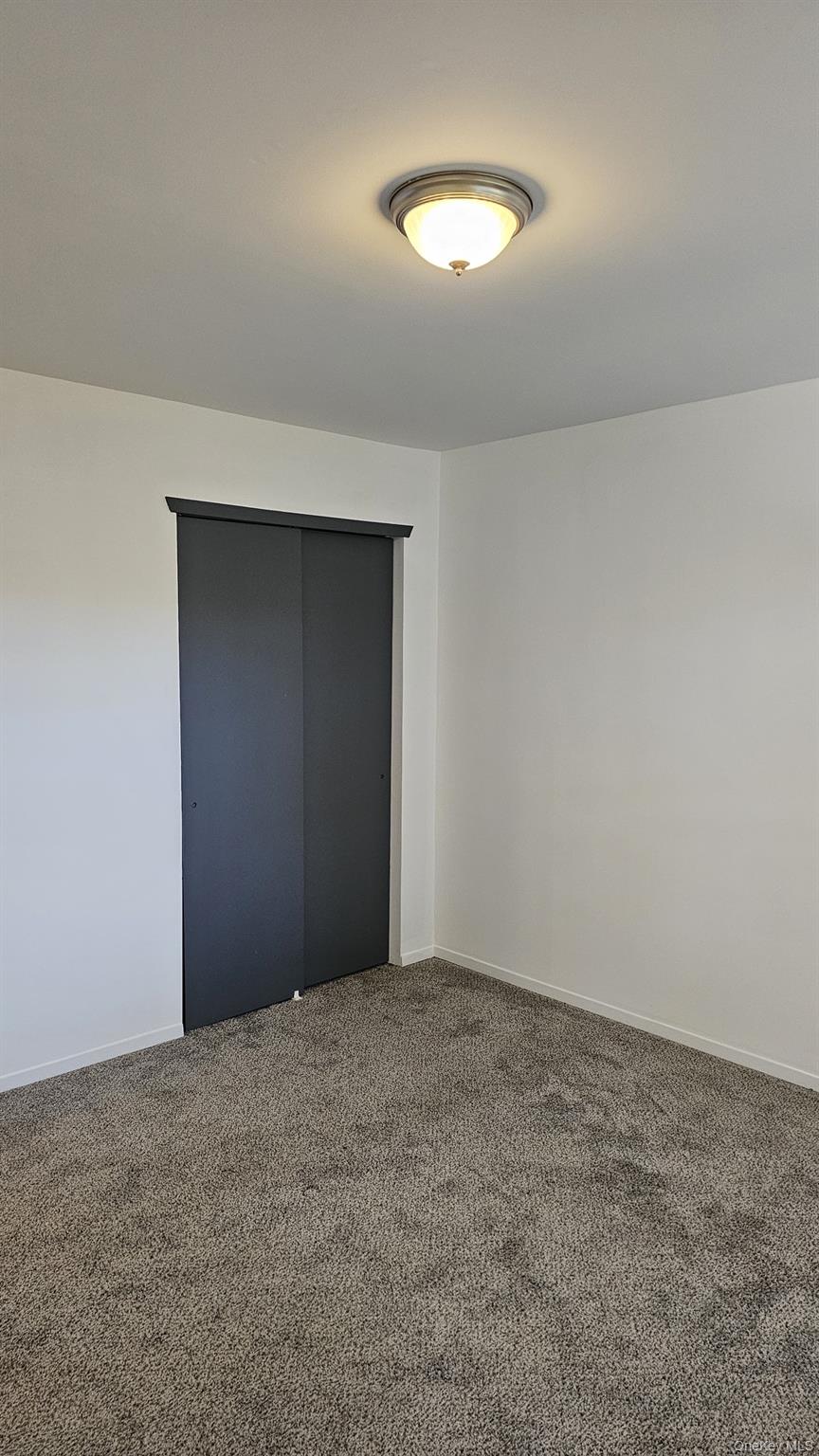 #17 photo, 81 Parkwood Drive, サフォーク郡 Mastic Beach , NY 11951