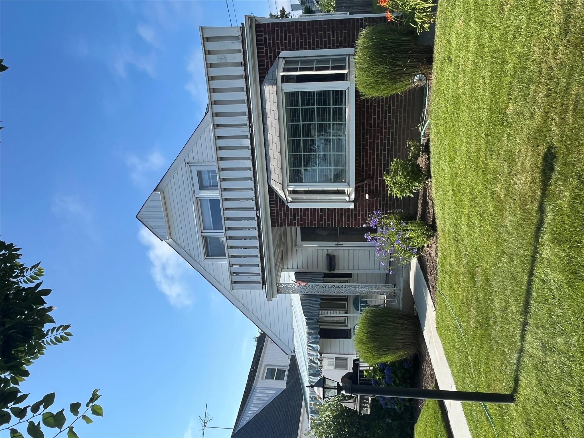 #1 photo, 437 W Park Avenue, 長島 長灘 Long Beach , NY 11561