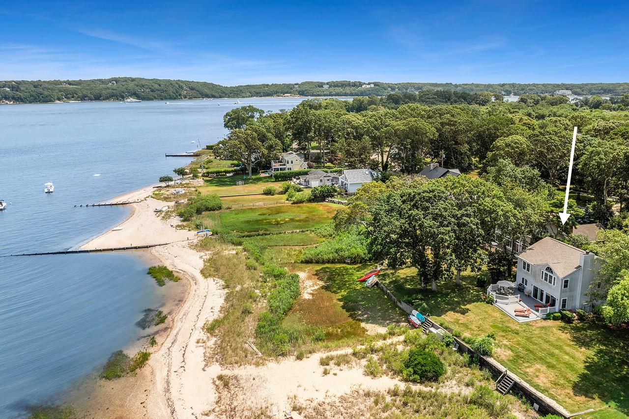 #1 photo, 2055 Bay Shore Road, 東長島 格林港 Greenport , NY 11944