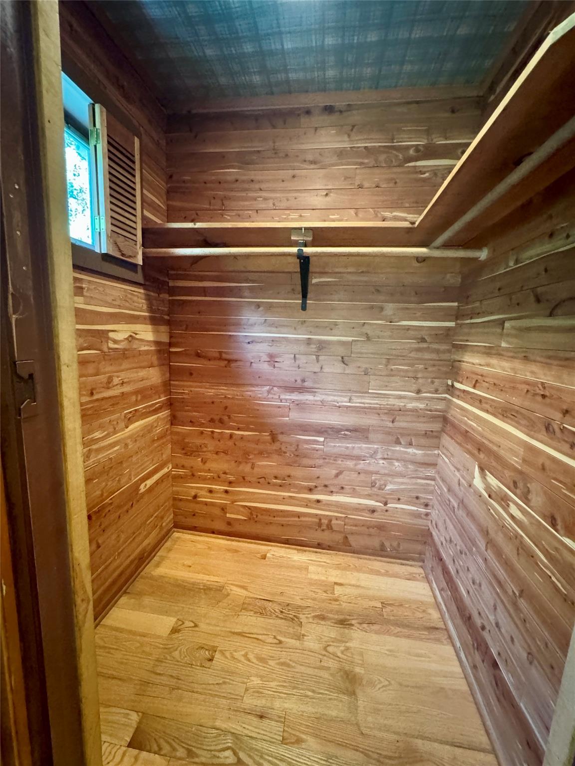 #13 photo, 11 Knollcrest Drive, New Fairfield , CT 06812