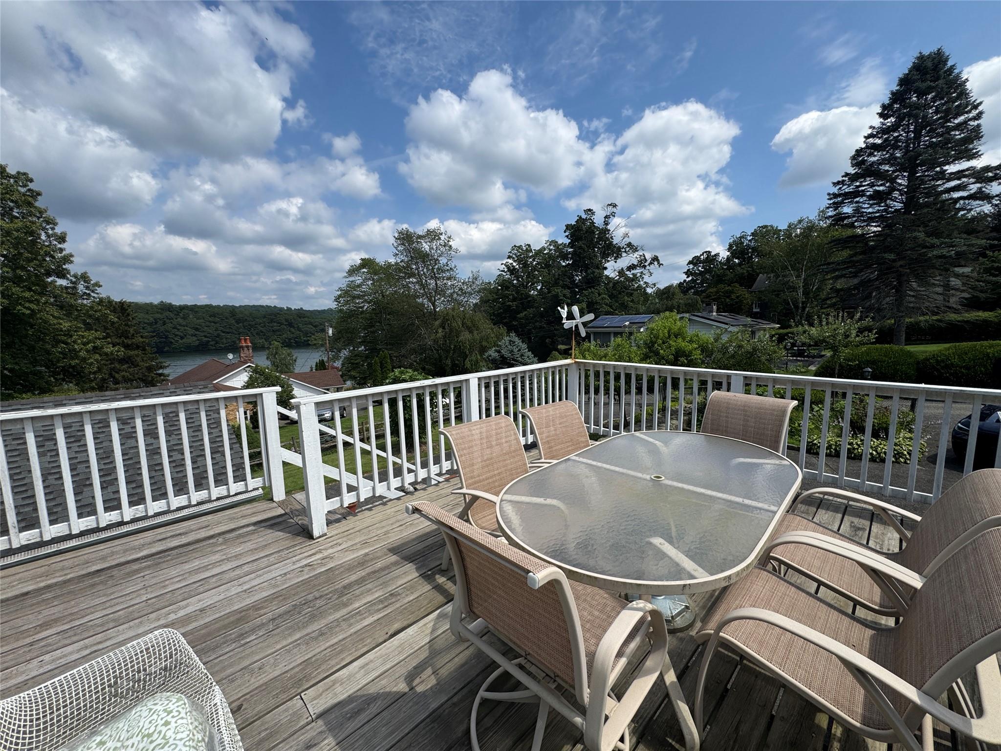 #6 photo, 11 Knollcrest Drive, New Fairfield , CT 06812