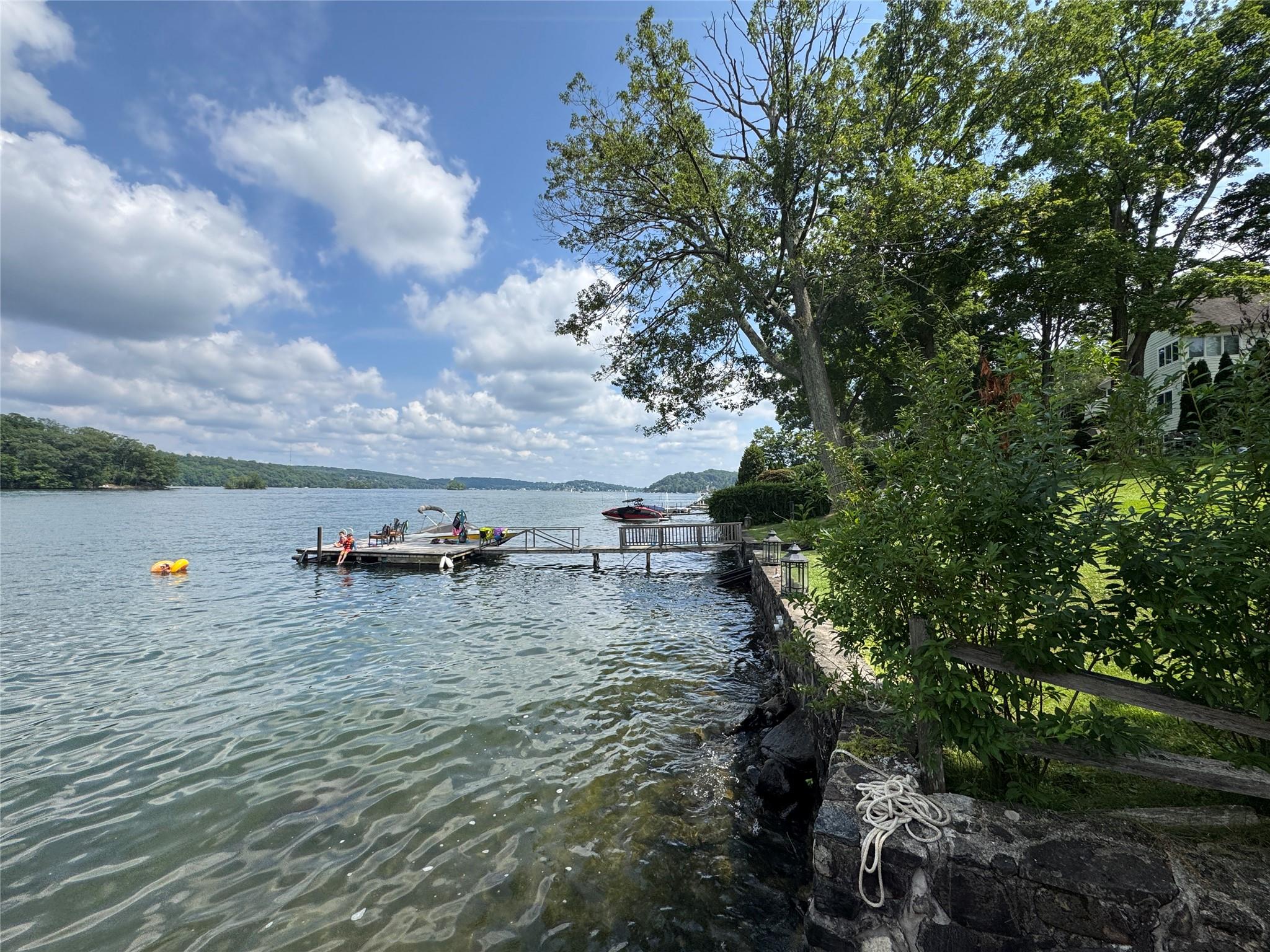 #7 photo, 11 Knollcrest Drive, New Fairfield , CT 06812