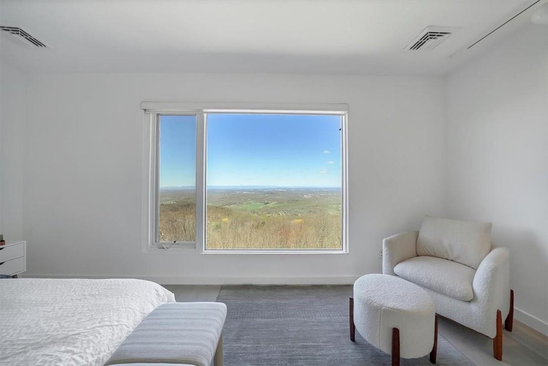 #18 photo, 94 Mine Hill, Cornwall , NY 12518