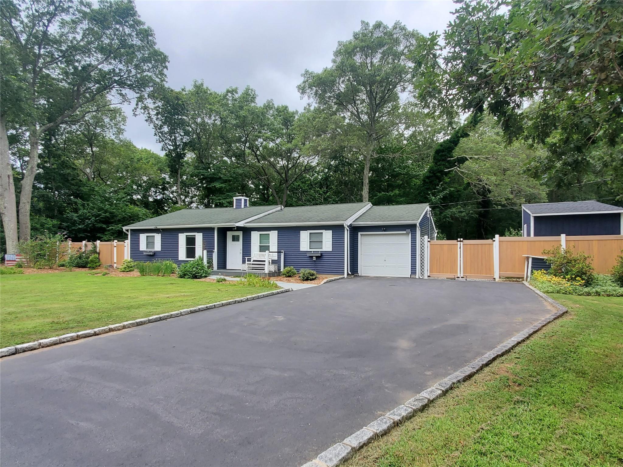 #1 photo, 14 Westcliff Drive, 東長島 Mount Sinai , NY 11766