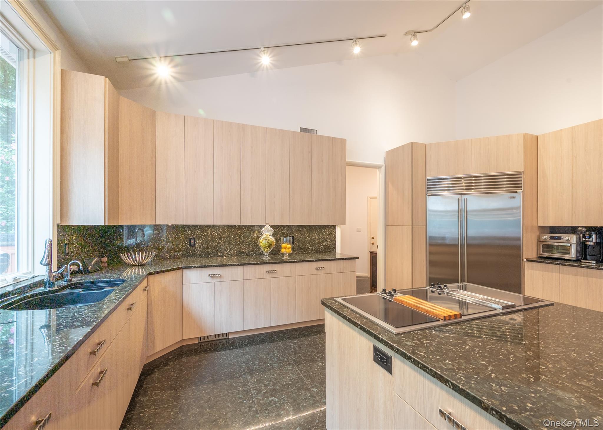 #20 photo, 9 Swan Place, サフォーク郡 Nissequogue , NY 11780