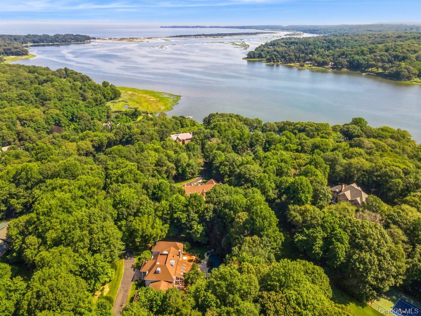 #8 photo, 9 Swan Place, サフォーク郡 Nissequogue , NY 11780