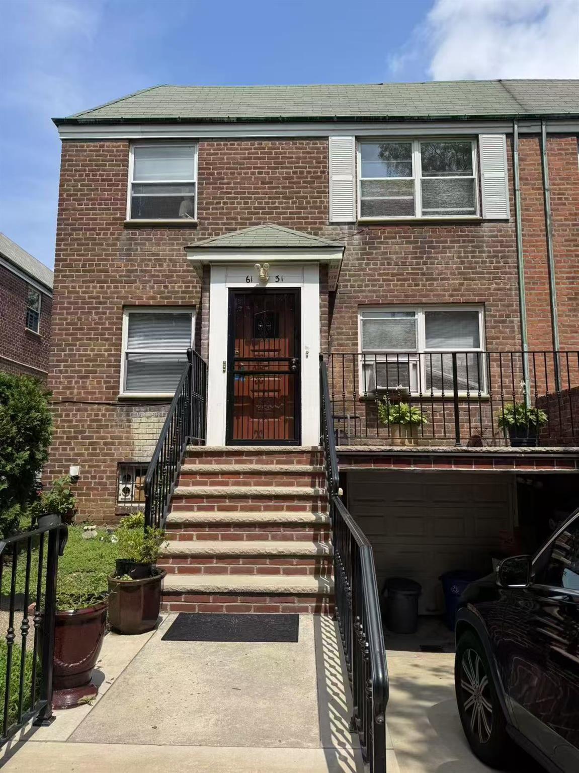 #1 photo, 61-31 185th Street, 皇后區 新鮮草原 Fresh Meadows , NY 11365